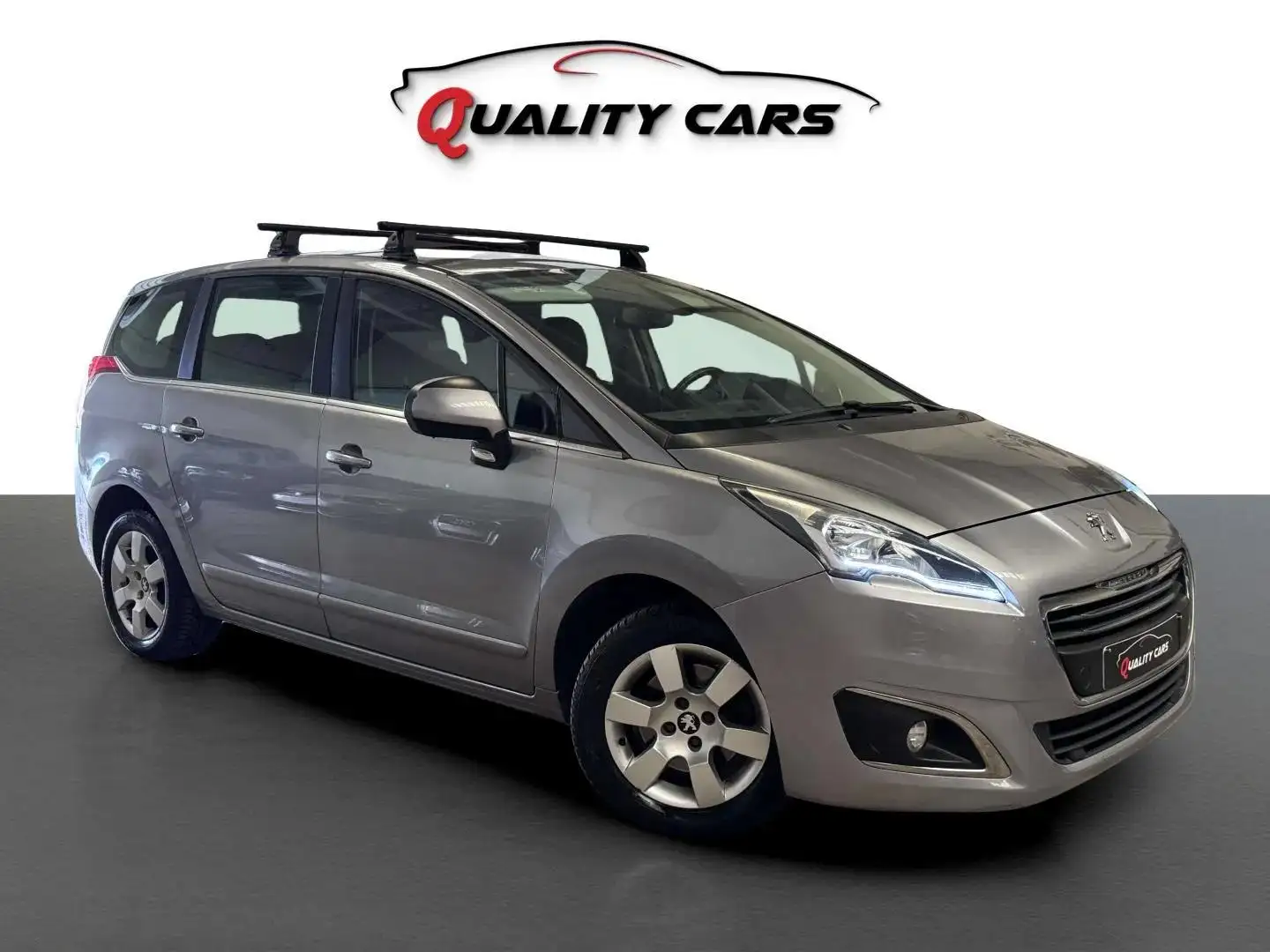 Peugeot 5008 1.6 BlueHDI | AUTOMAAT | Navi | 7 Plaats | EURO 6B Серый - 1