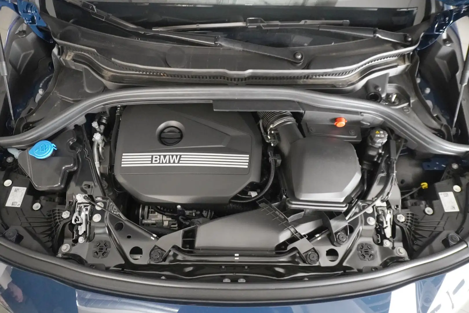 BMW 216 i Blau - 2