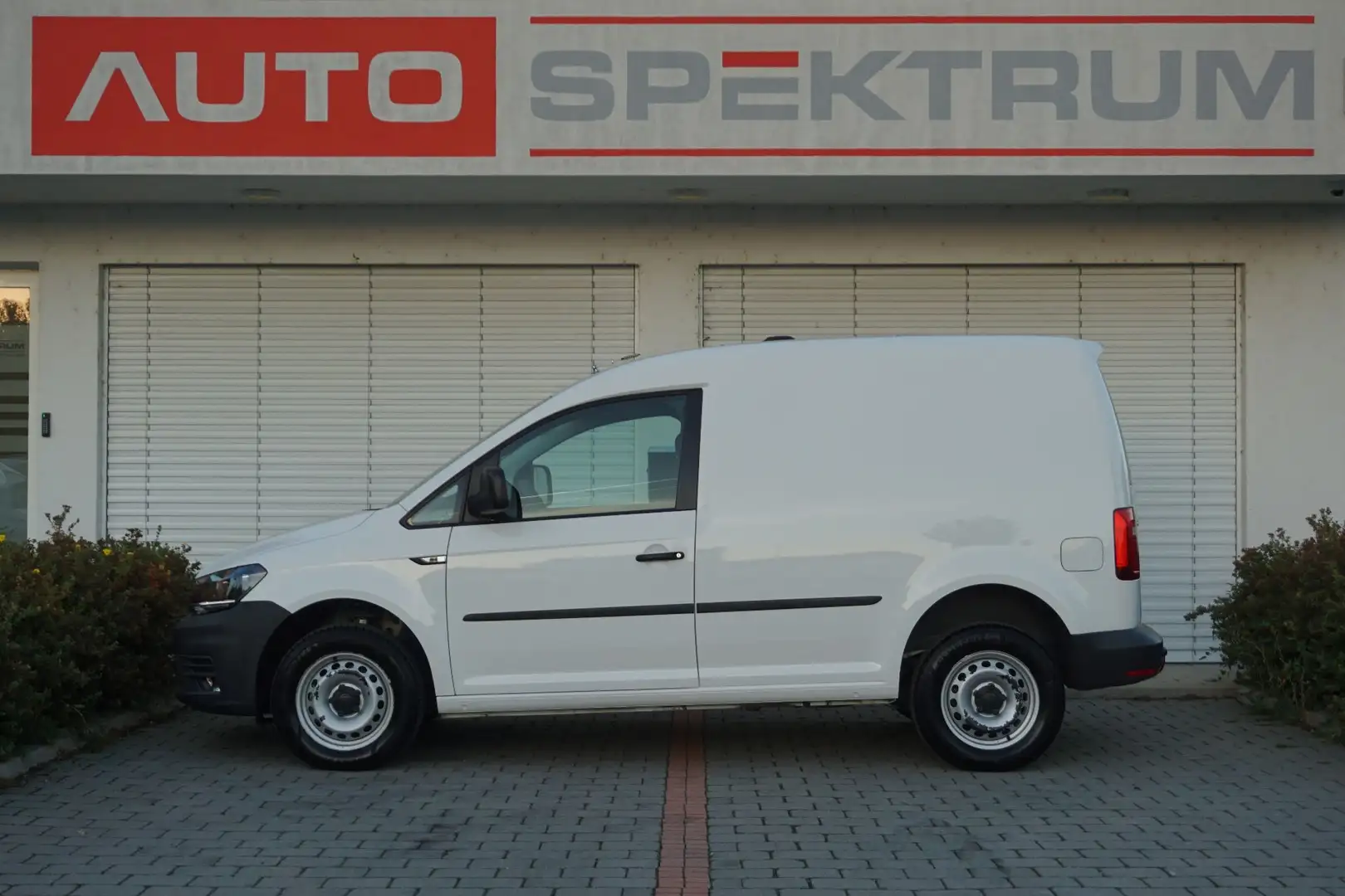 Volkswagen Caddy 4Motion TDI Kasten | € 155 mtl | AHK | Kam Weiß - 2