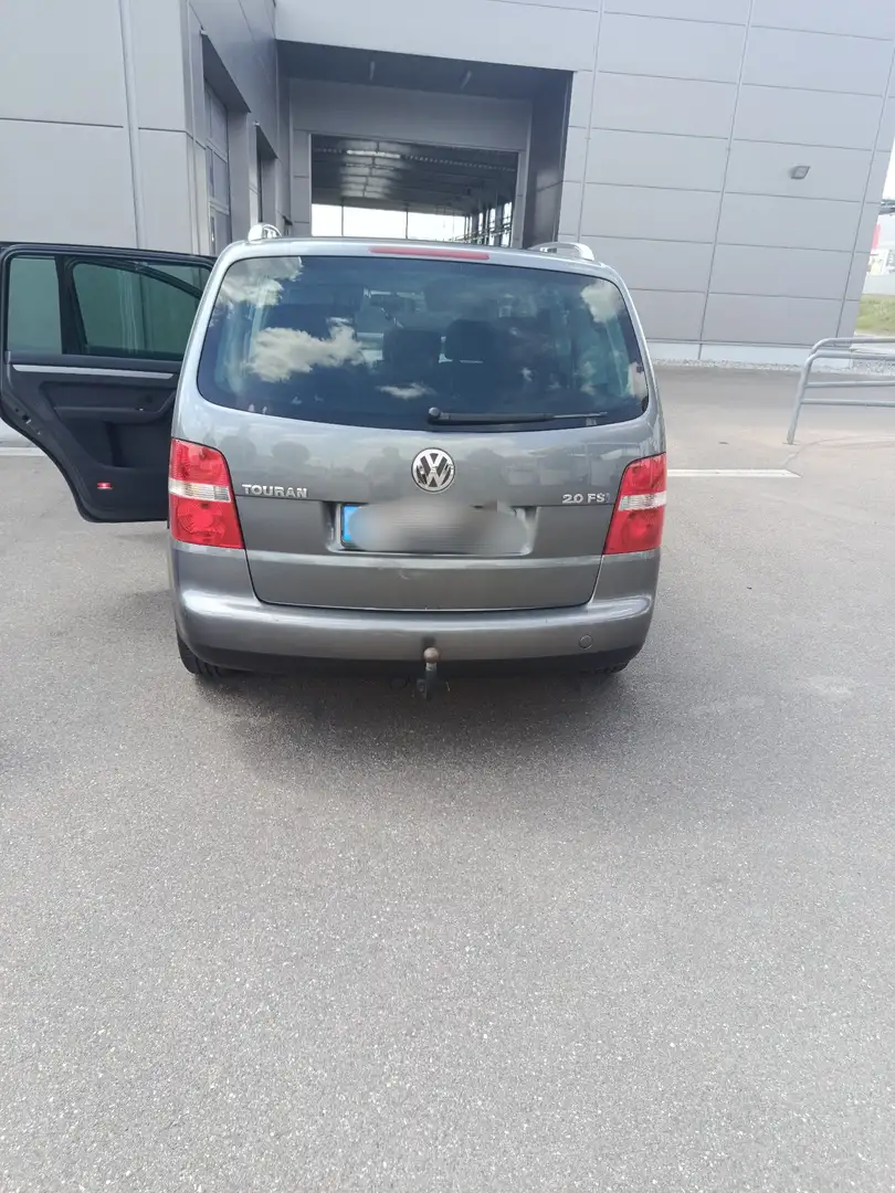 Volkswagen Touran 2.0 FSI Highline Grau - 2