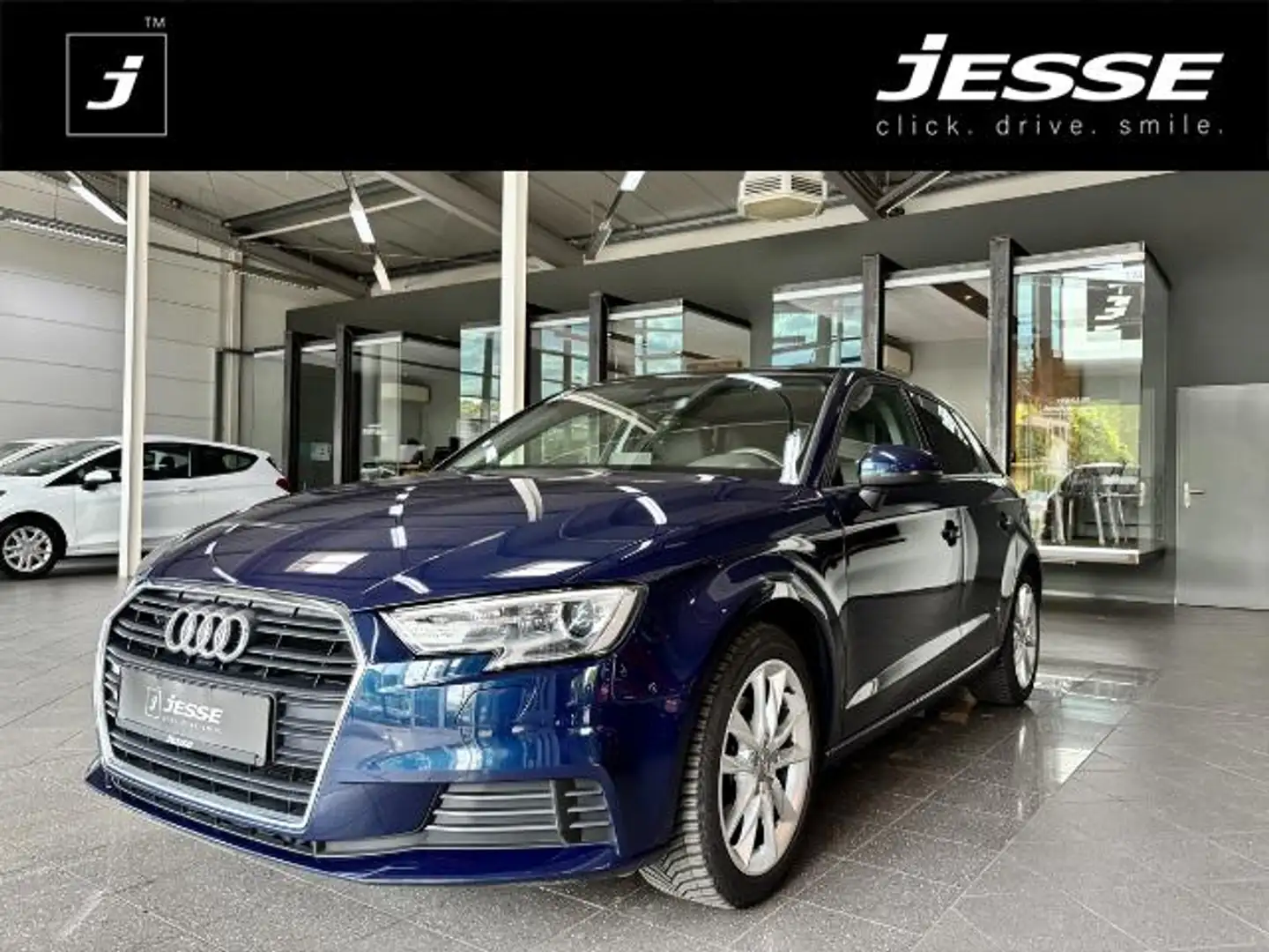 Audi A3 1.5TSI SB Bi-Xenon Pano. GEWERBE STHZ Blauw - 1