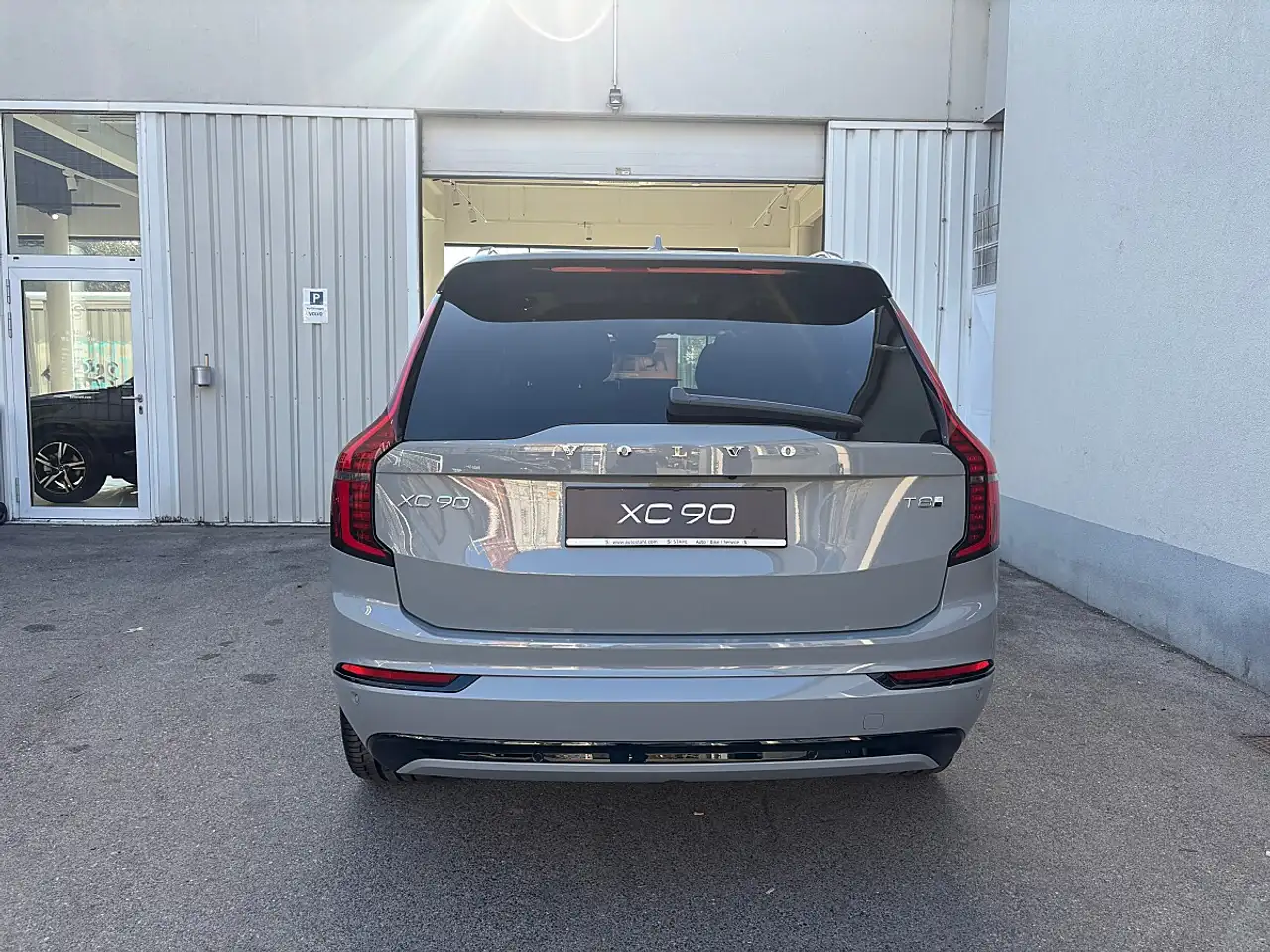 Volvo XC90 T8 AWD PHEV 18,8kWh Ultra Dark Auto Stahl Wien ... 6