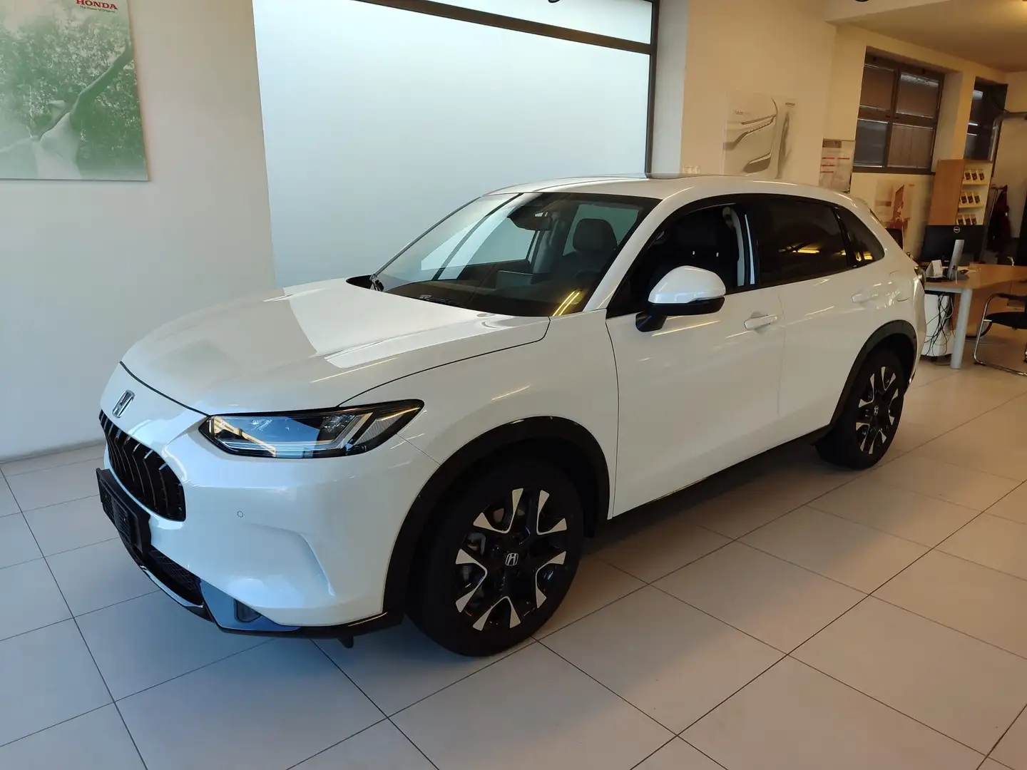 Honda ZR-V 2.0 hev Advance FULL HYBRID Blanc - 1