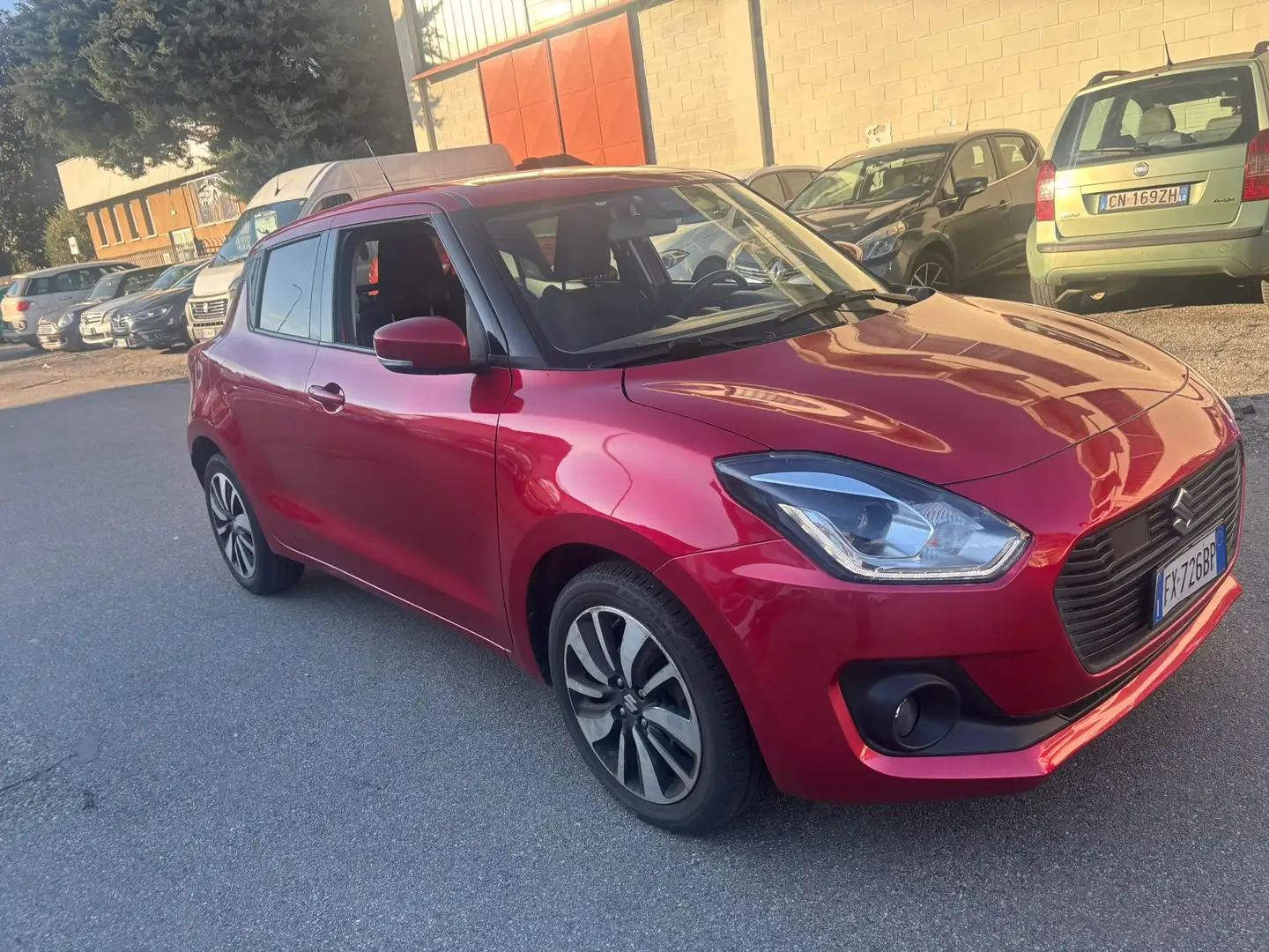 Suzuki Swift Swift 1.2 Hybrid top 2019 Rosso - 2