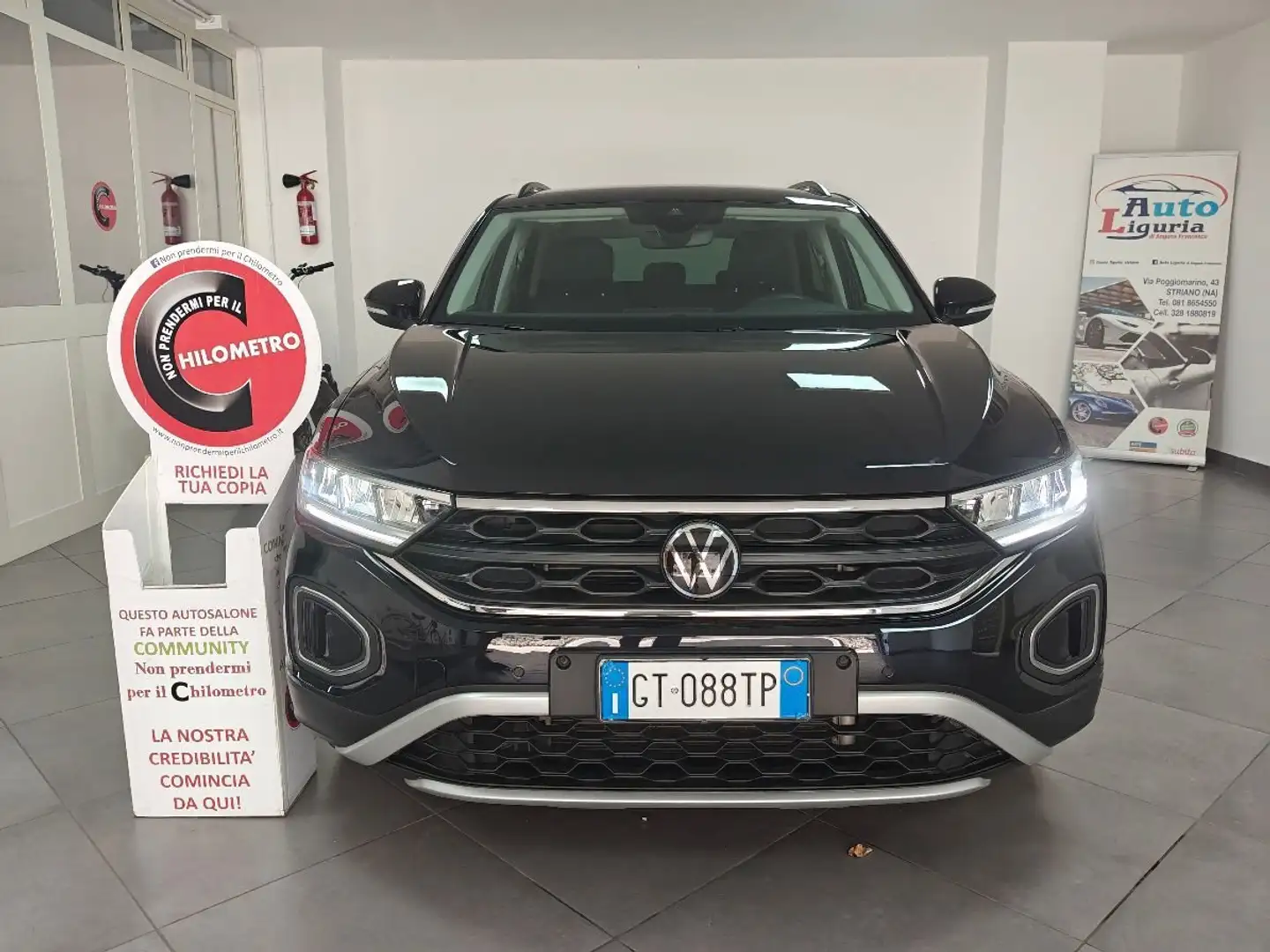 Volkswagen T-Roc 1.0 TSI Style Negro - 2