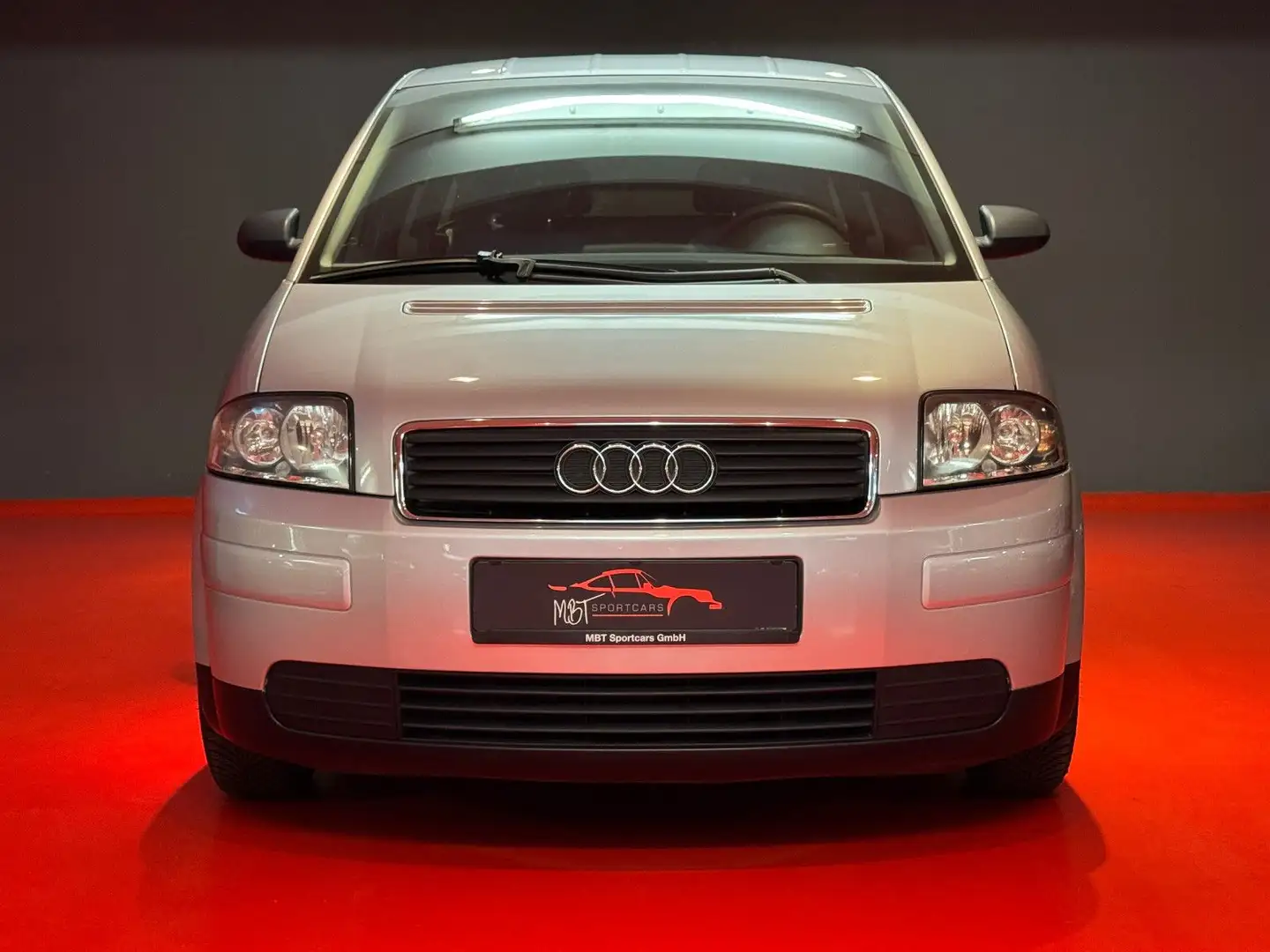 Audi A2 /1.4 75 PS/SCHALTER/22.294 KM/3. HAND/SERVICE! Silber - 1