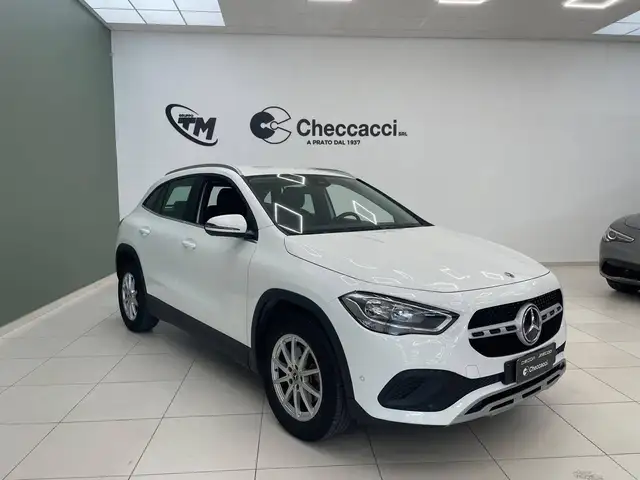 Mercedes-Benz GLA 180 2023 d Sport auto