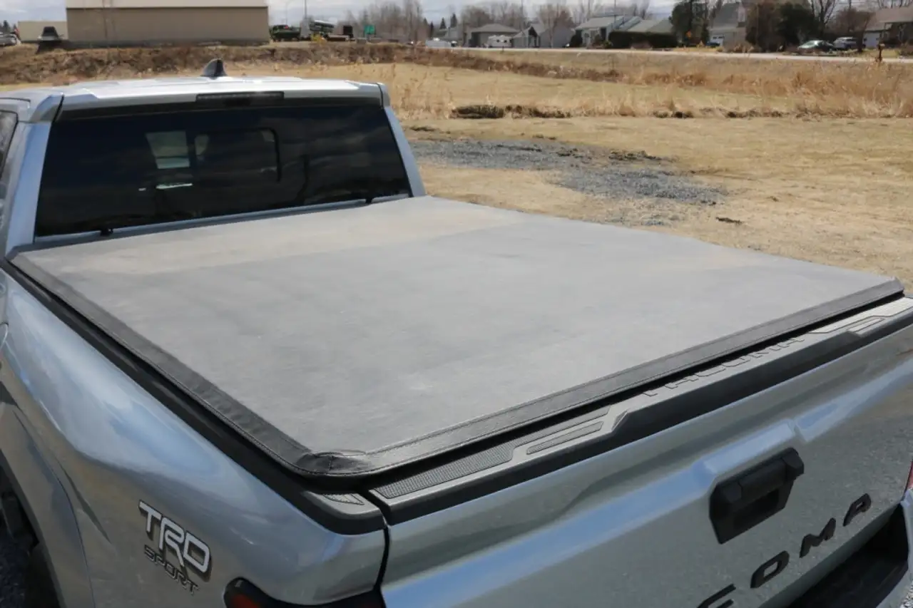 Toyota Tacoma снимка Toyota Tacoma