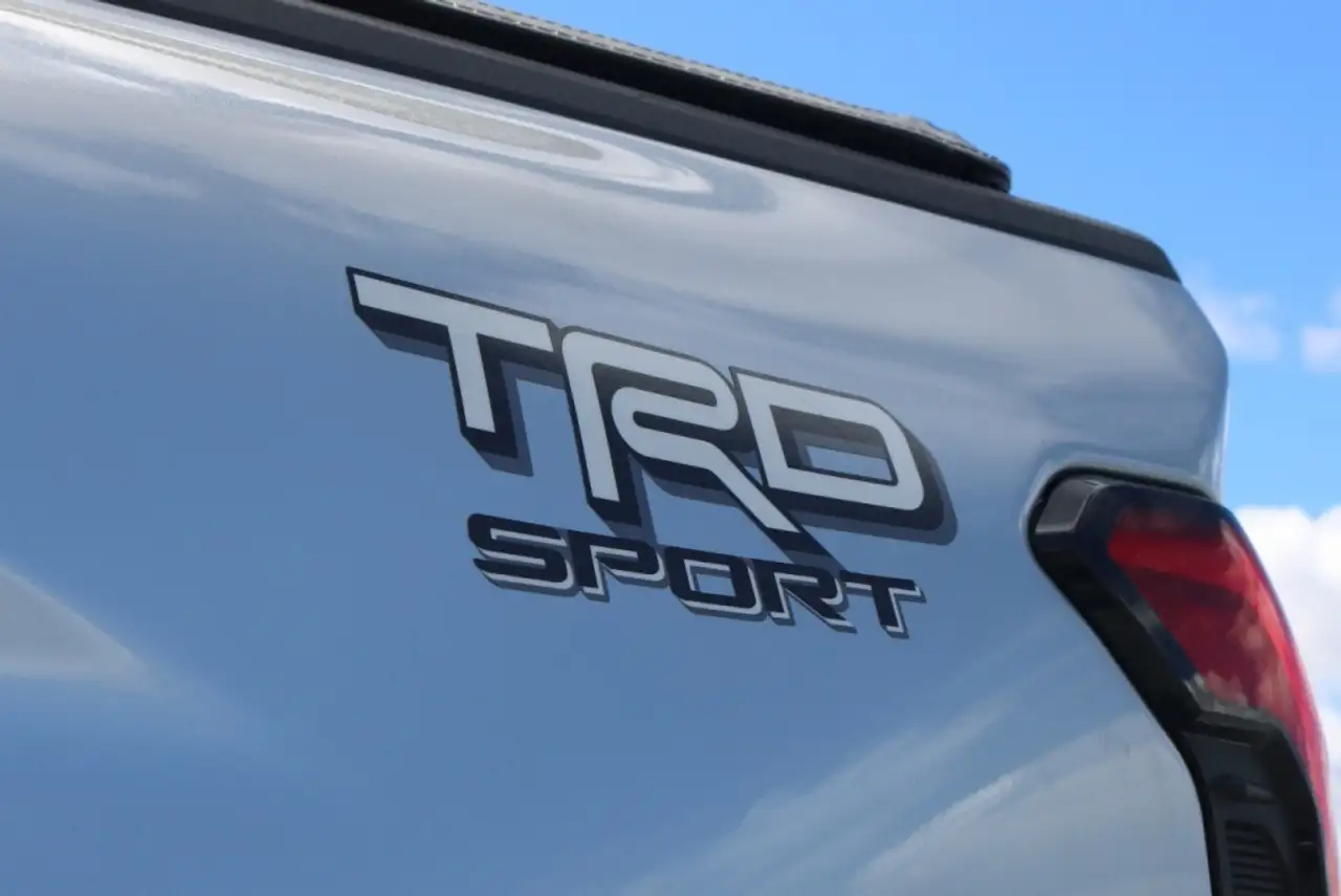 Toyota Tacoma снимка Toyota Tacoma