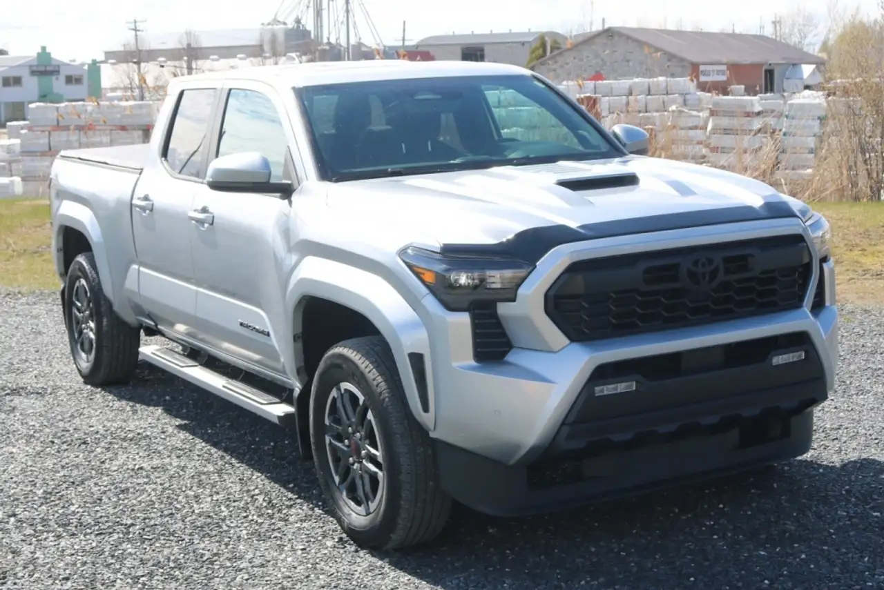Toyota Tacoma снимка Toyota Tacoma