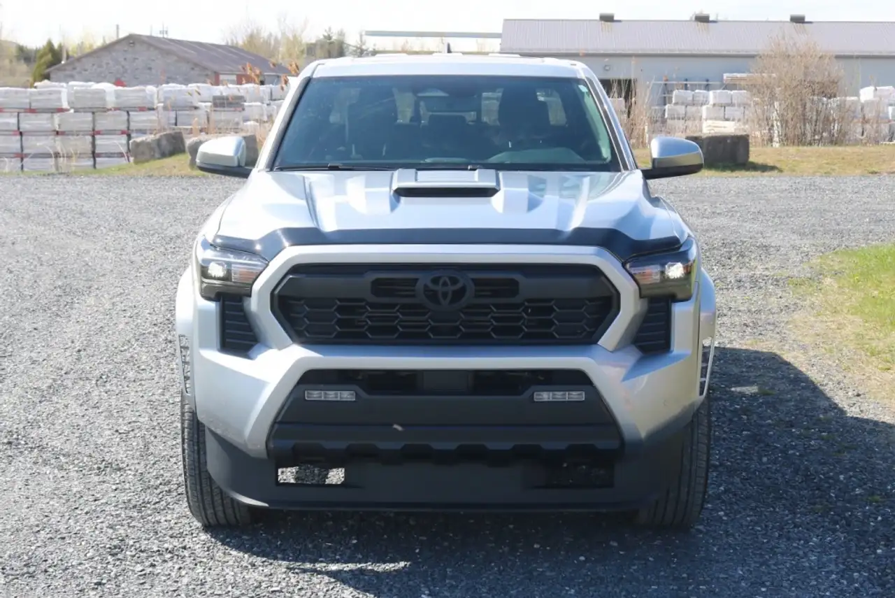 Toyota Tacoma снимка Toyota Tacoma