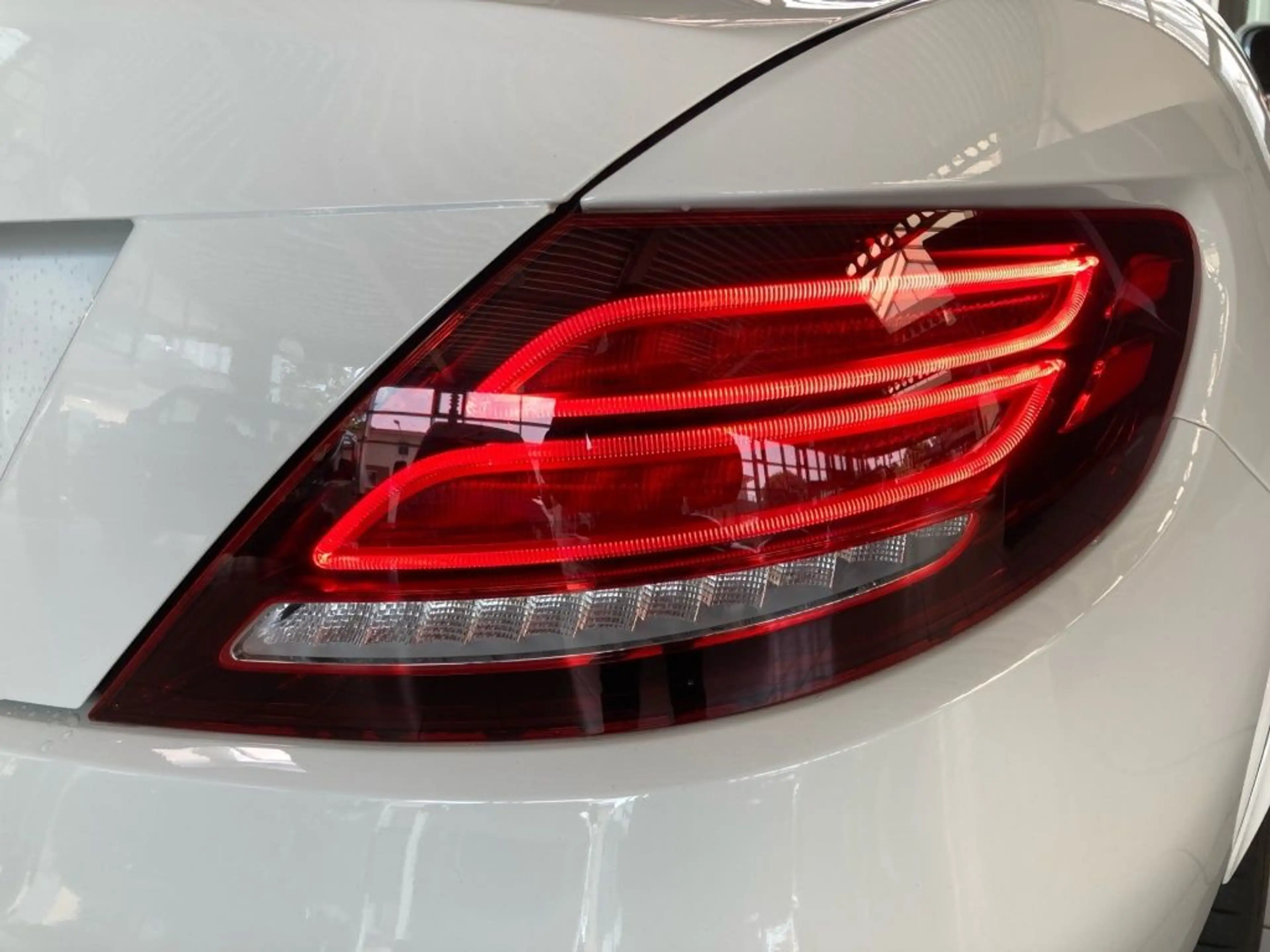 Mercedes-Benz SLC 300 SLC 300 +Memory+Airscaf+Pano+Ambiente — photo 11