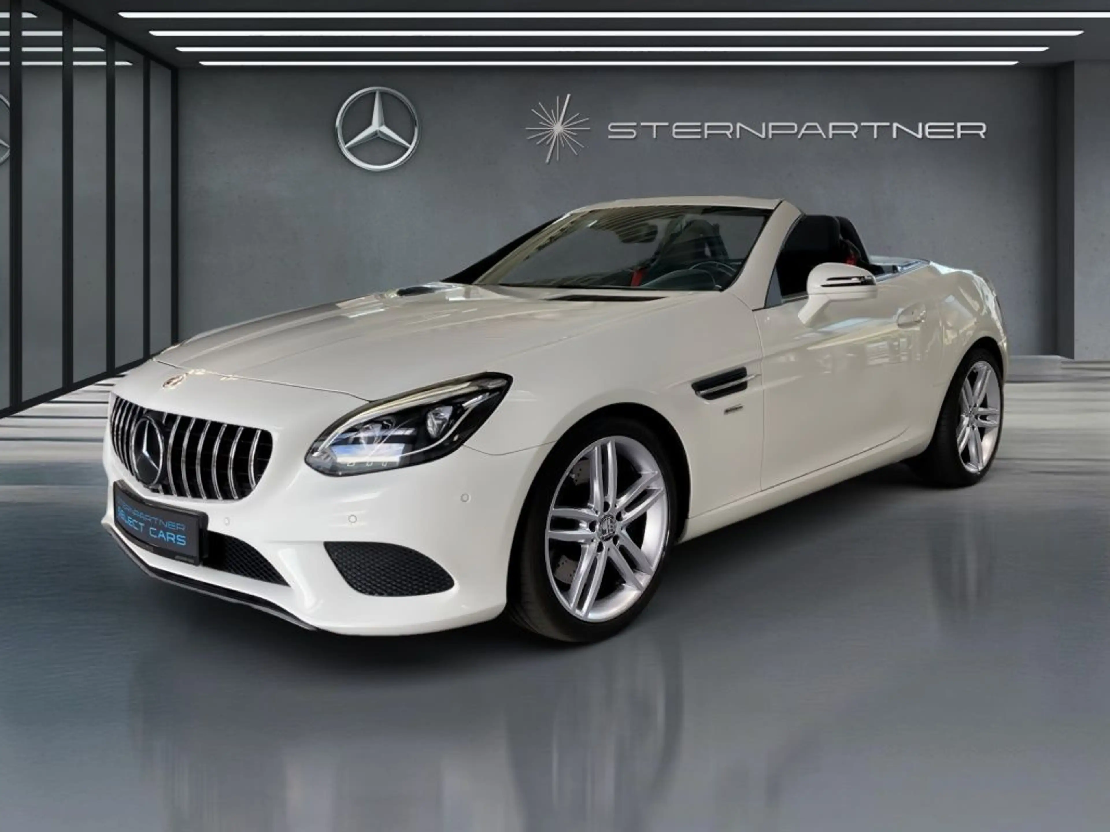 Mercedes-Benz SLC 300 SLC 300 +Memory+Airscaf+Pano+Ambiente