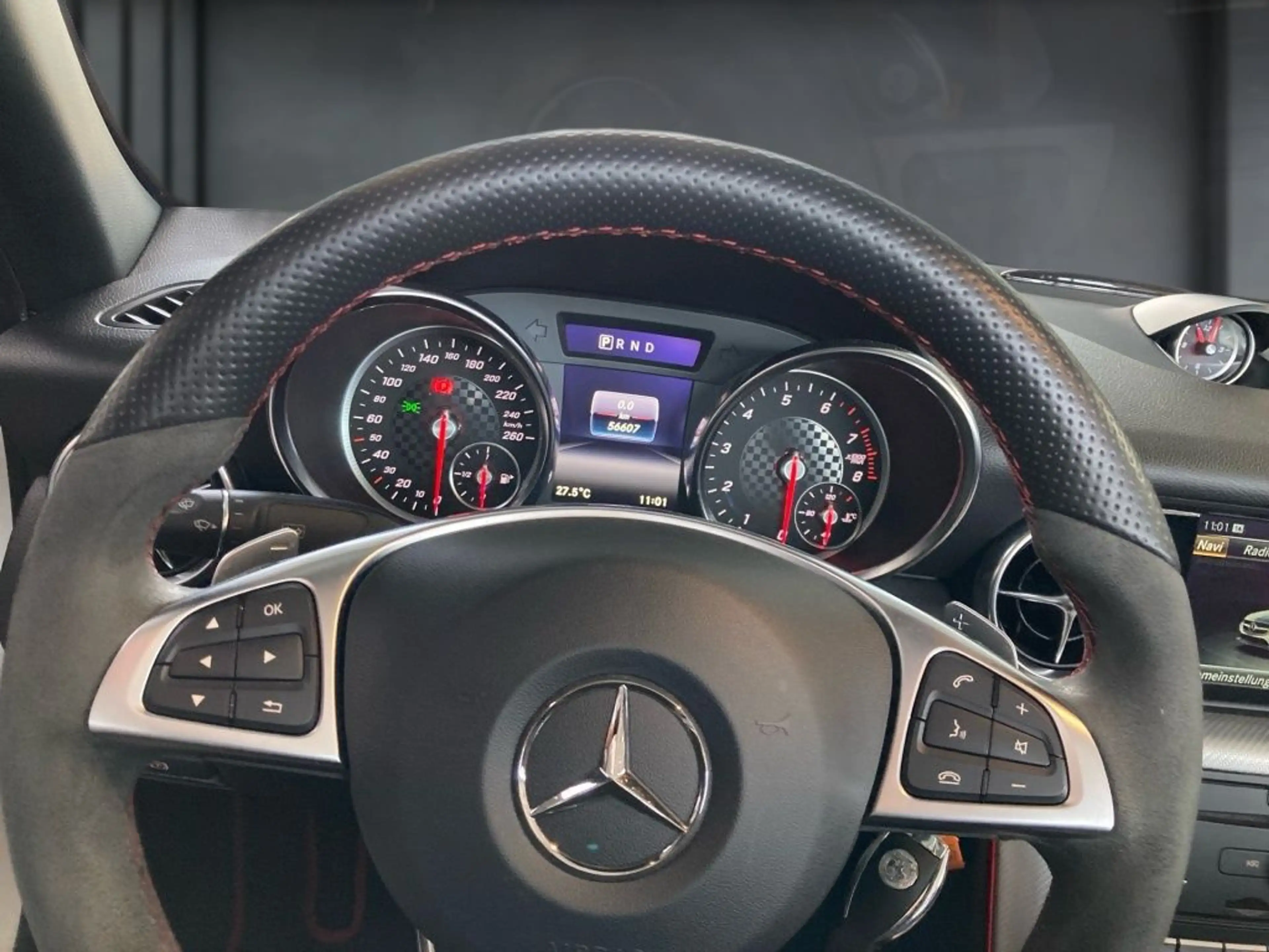 Mercedes-Benz SLC 300 SLC 300 +Memory+Airscaf+Pano+Ambiente — photo 8