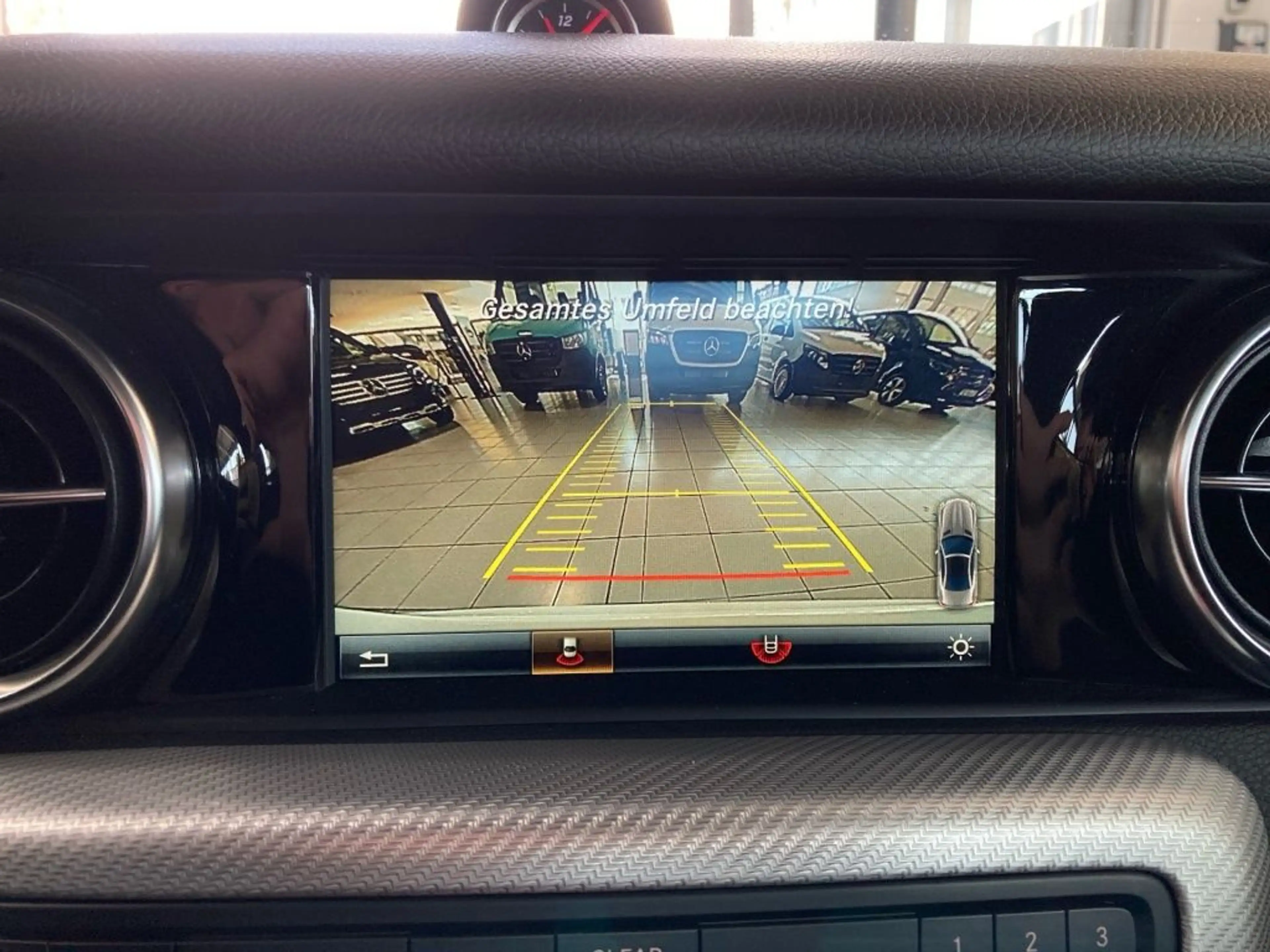 Mercedes-Benz SLC 300 SLC 300 +Memory+Airscaf+Pano+Ambiente — photo 5