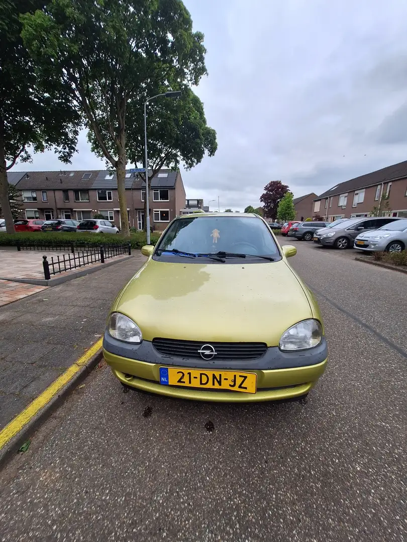 Opel Corsa 16V City - 2