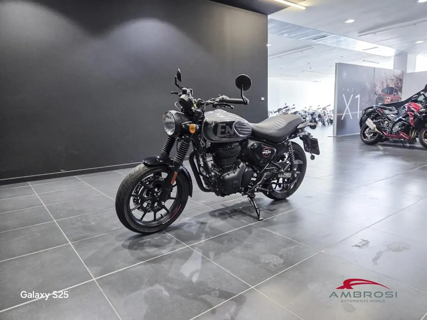 Royal Enfield hntr 350 Grigio - 1