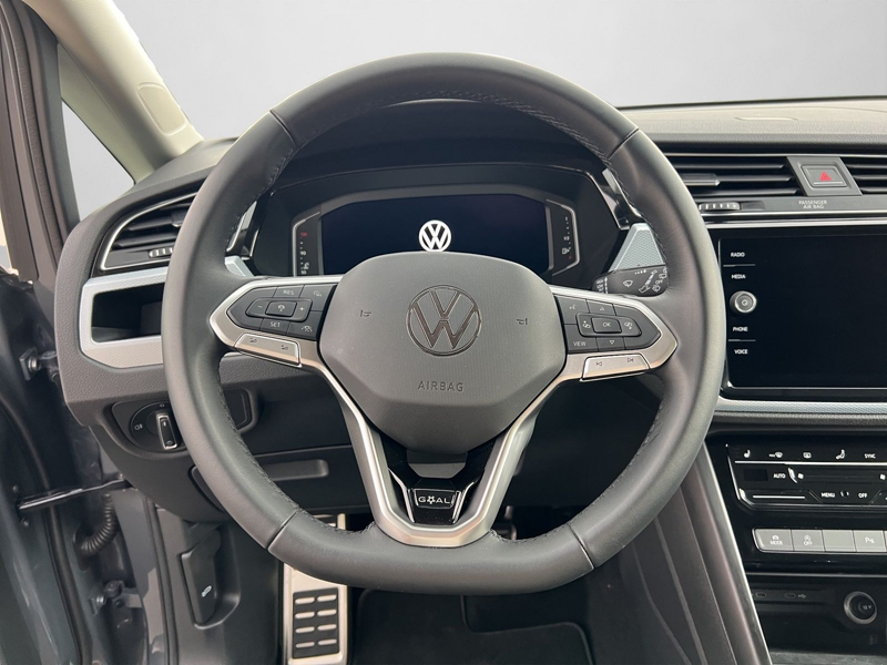 Volkswagen Touran 2.0 TDI GOAL RFK SHZ KLIMA AHK NAVI — photo 9