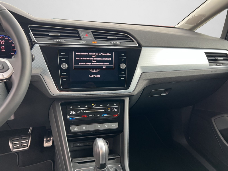Volkswagen Touran 2.0 TDI GOAL RFK SHZ KLIMA AHK NAVI — photo 11