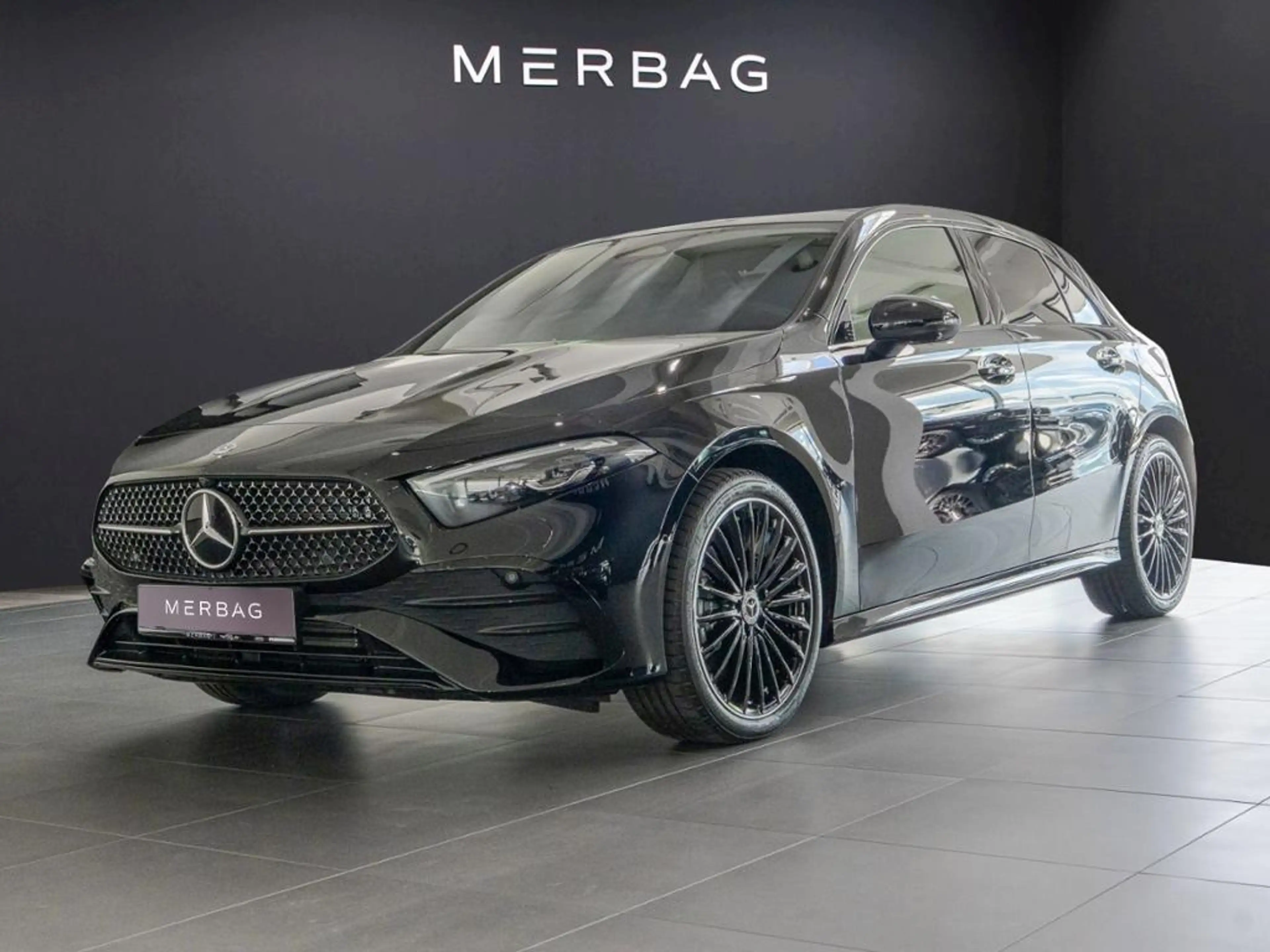 Mercedes-Benz A 250 e mit EQ Hybrid Technologie 360 ACC AUT LM