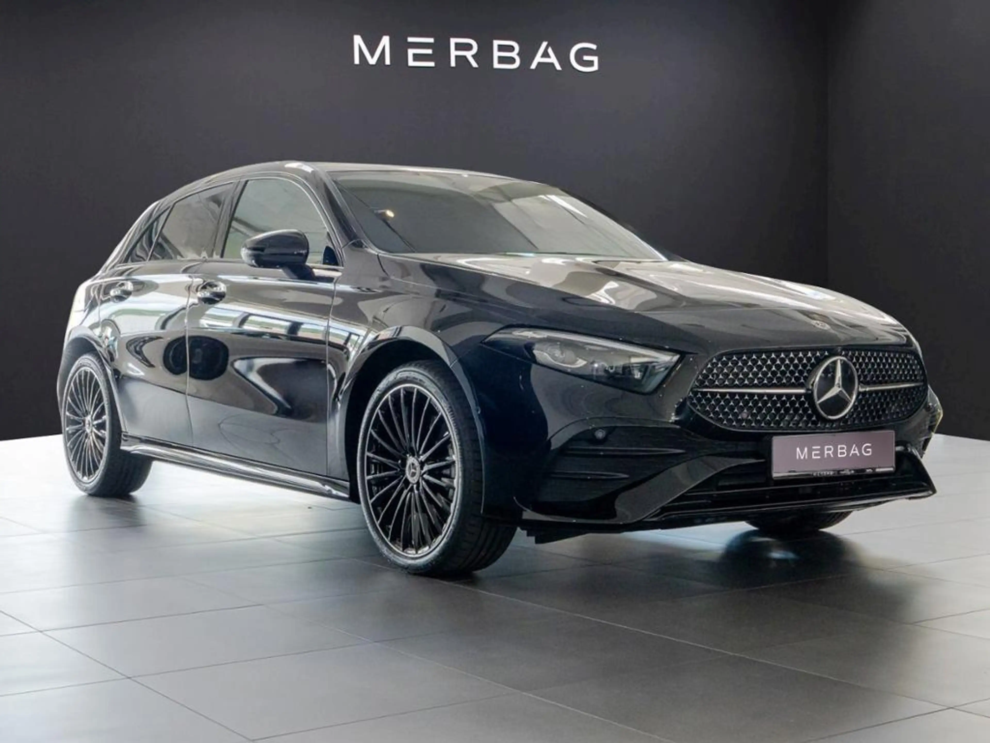 Mercedes-Benz A 250 e mit EQ Hybrid Technologie 360 ACC AUT LM — photo 7