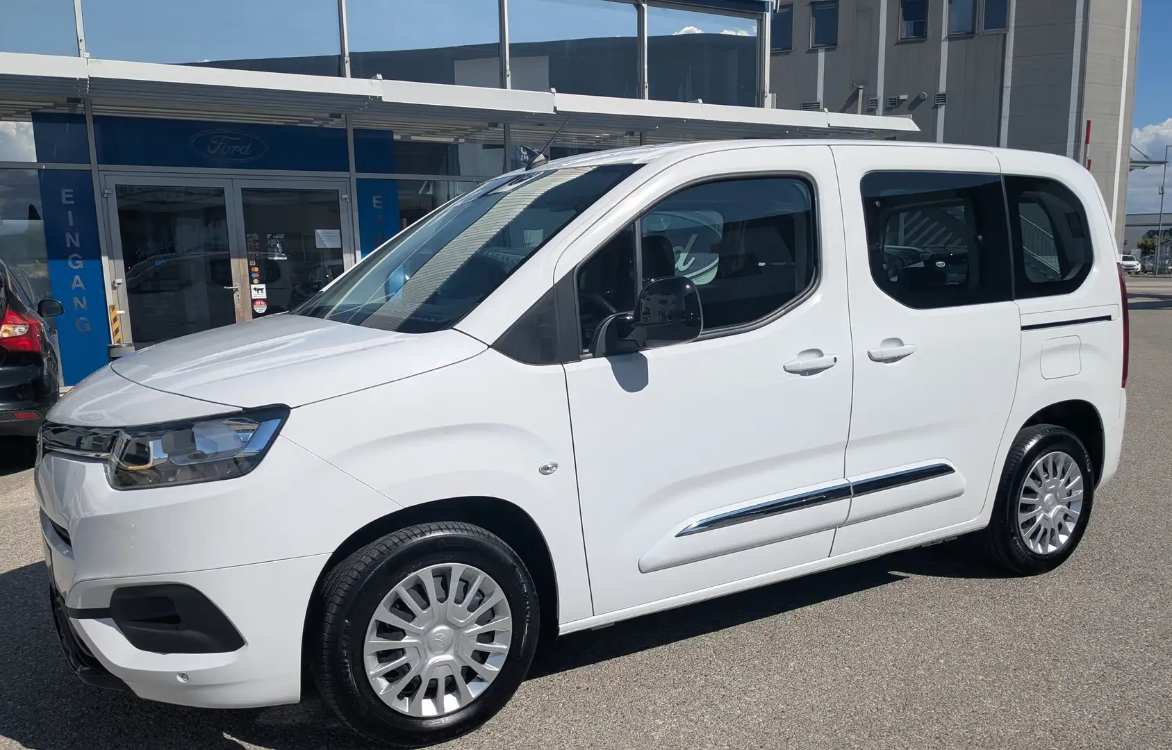Toyota Proace City L1 Combi Weiß - 2