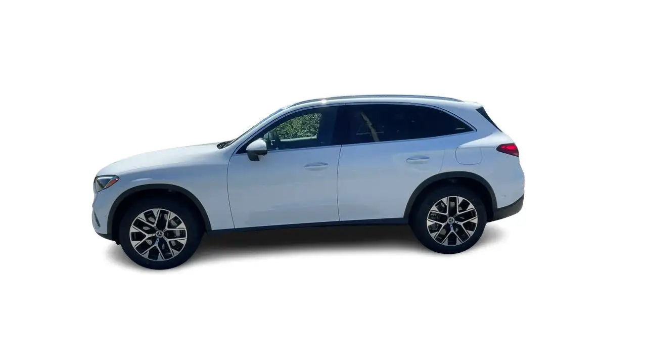 Mercedes-Benz GLC снимка Mercedes-Benz GLC