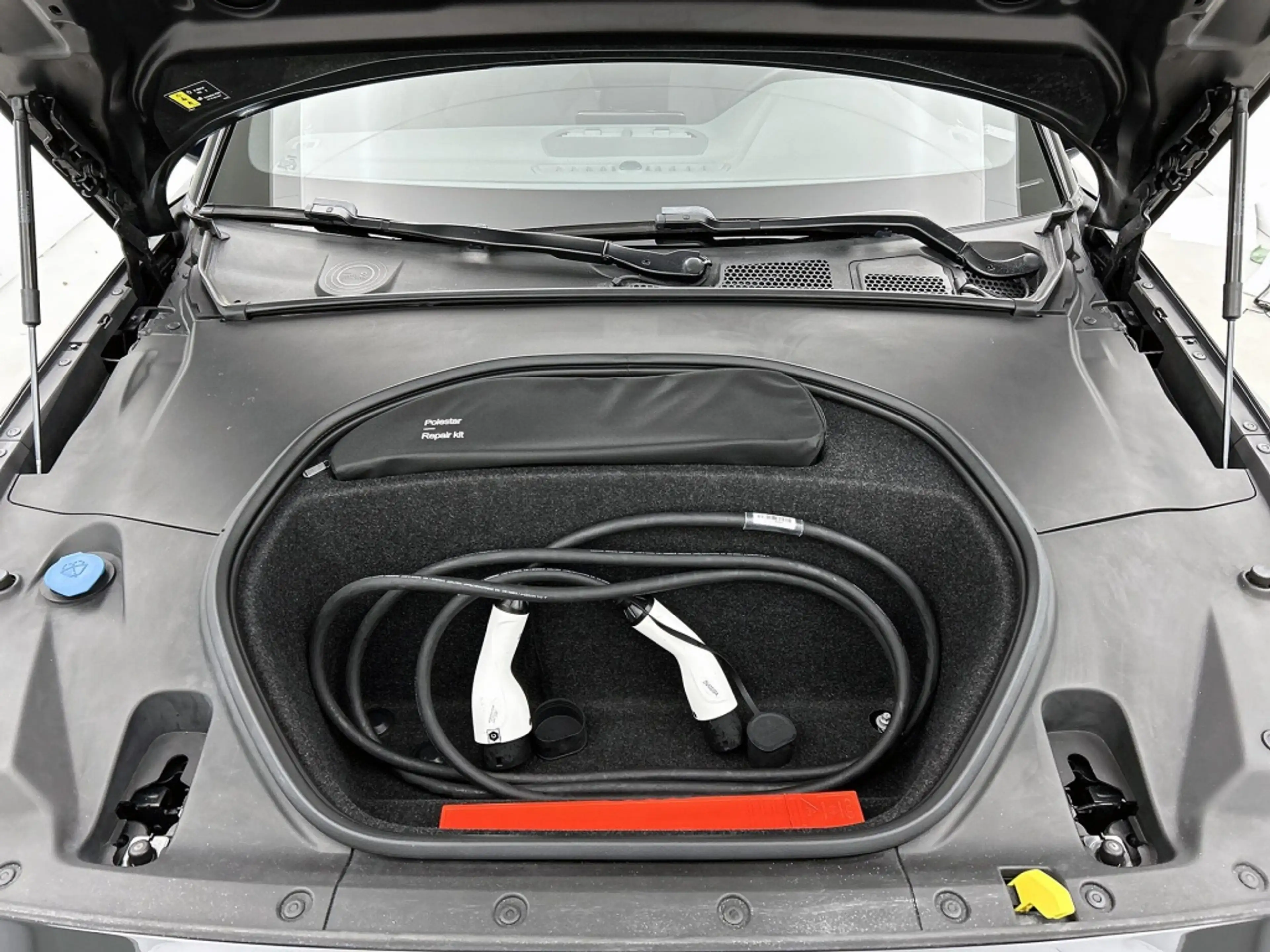 Polestar 2 tandard Range Single Motor 63kWh — photo 10