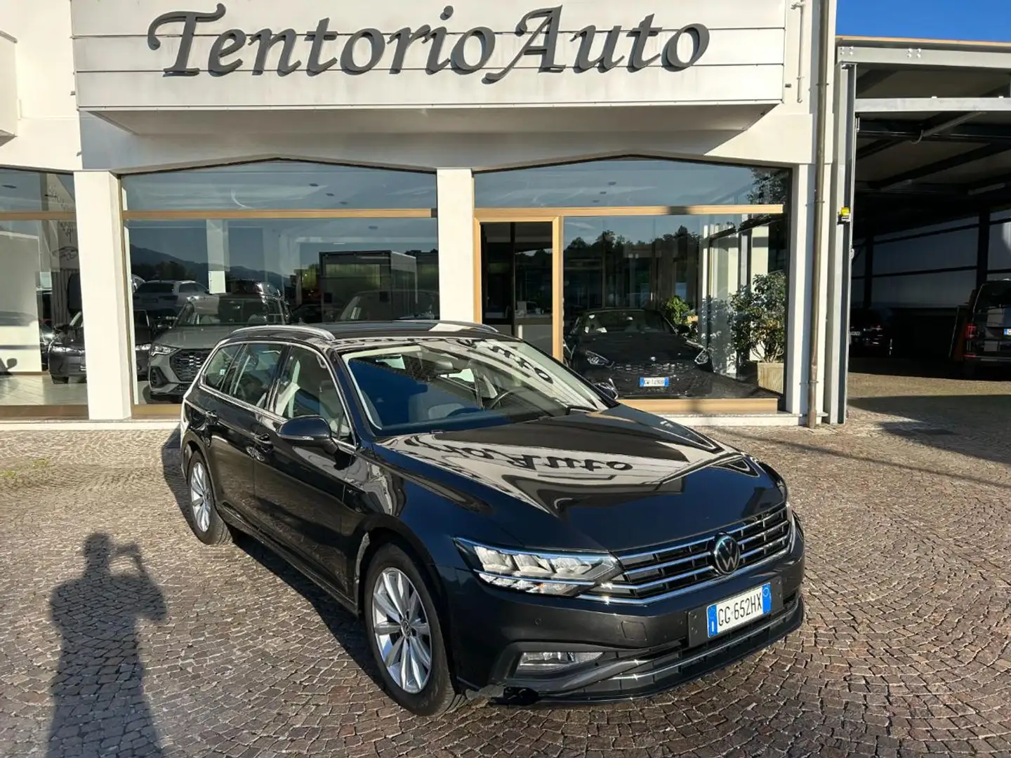 Volkswagen Passat Variant 2.0 TDI SCR 122 CV EVO DSG Business Gris - 1