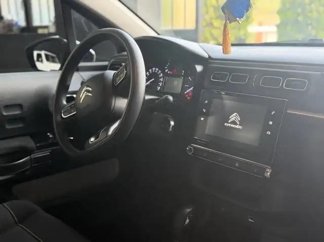 Citroen C3 view 8