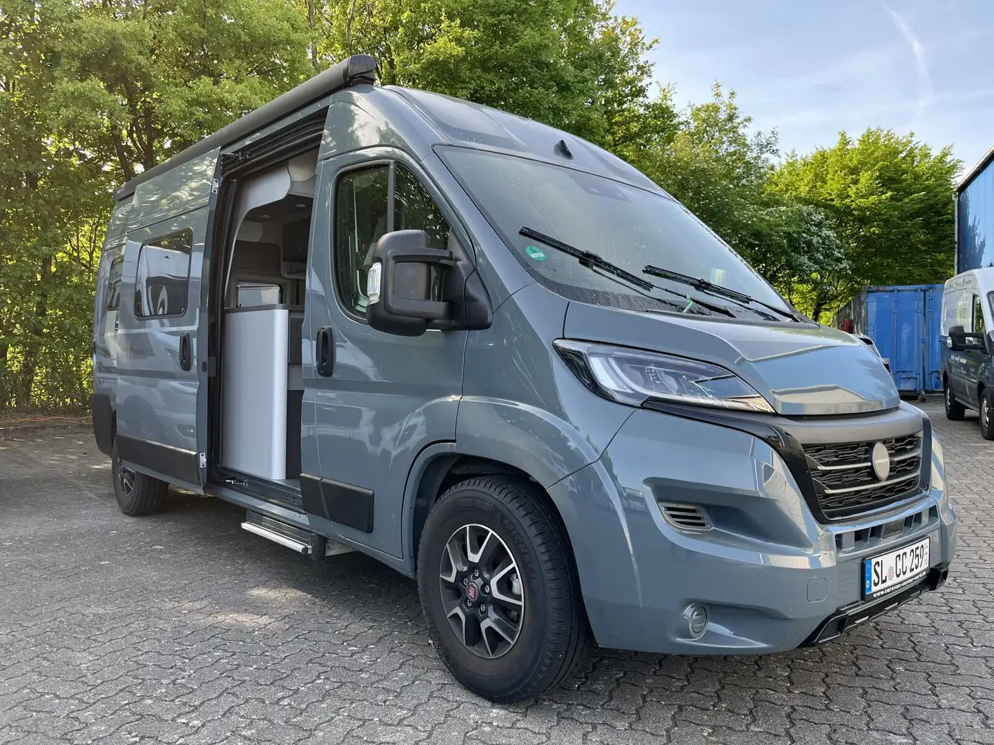 Weinsberg CaraTour 600 ME Gebraucht Grau - 1