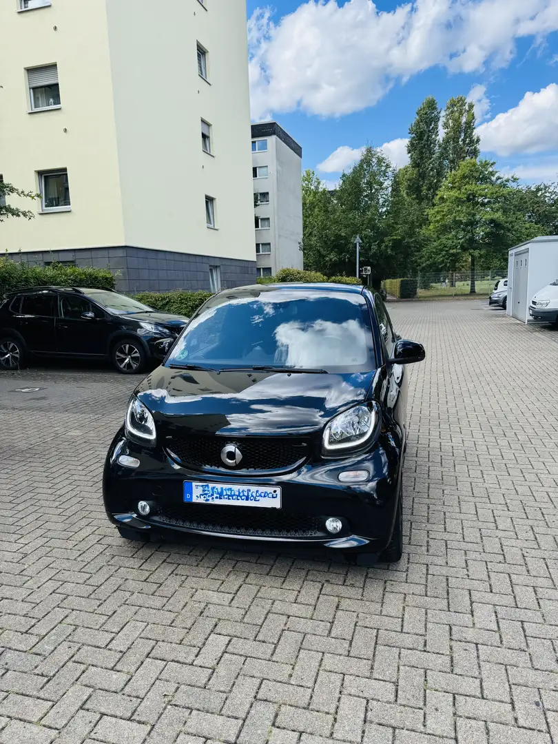 smart forTwo Basis 66kW (453.344) Schwarz - 1