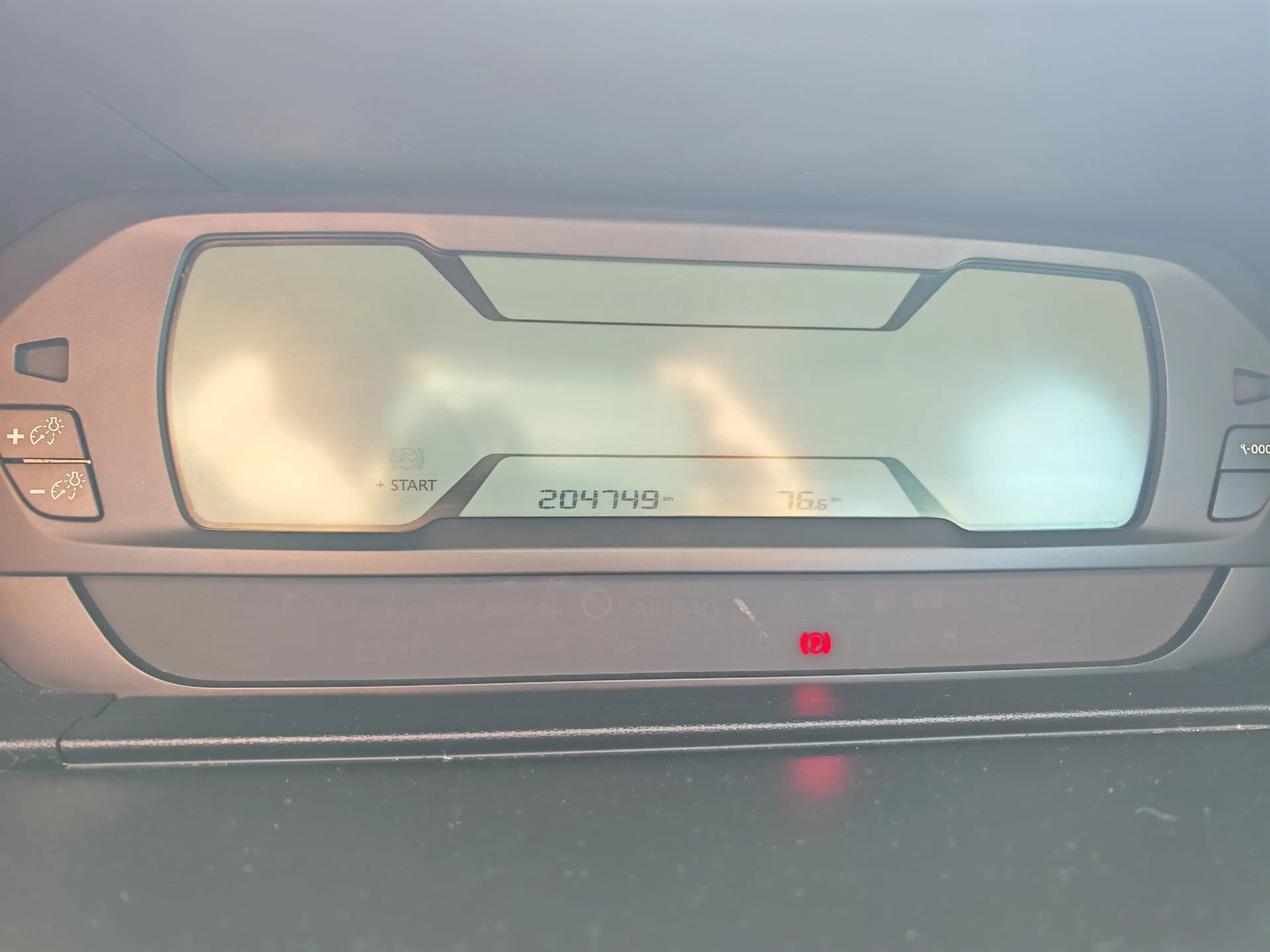 Citroen Grand C4 SpaceTourer Seduction — photo 8