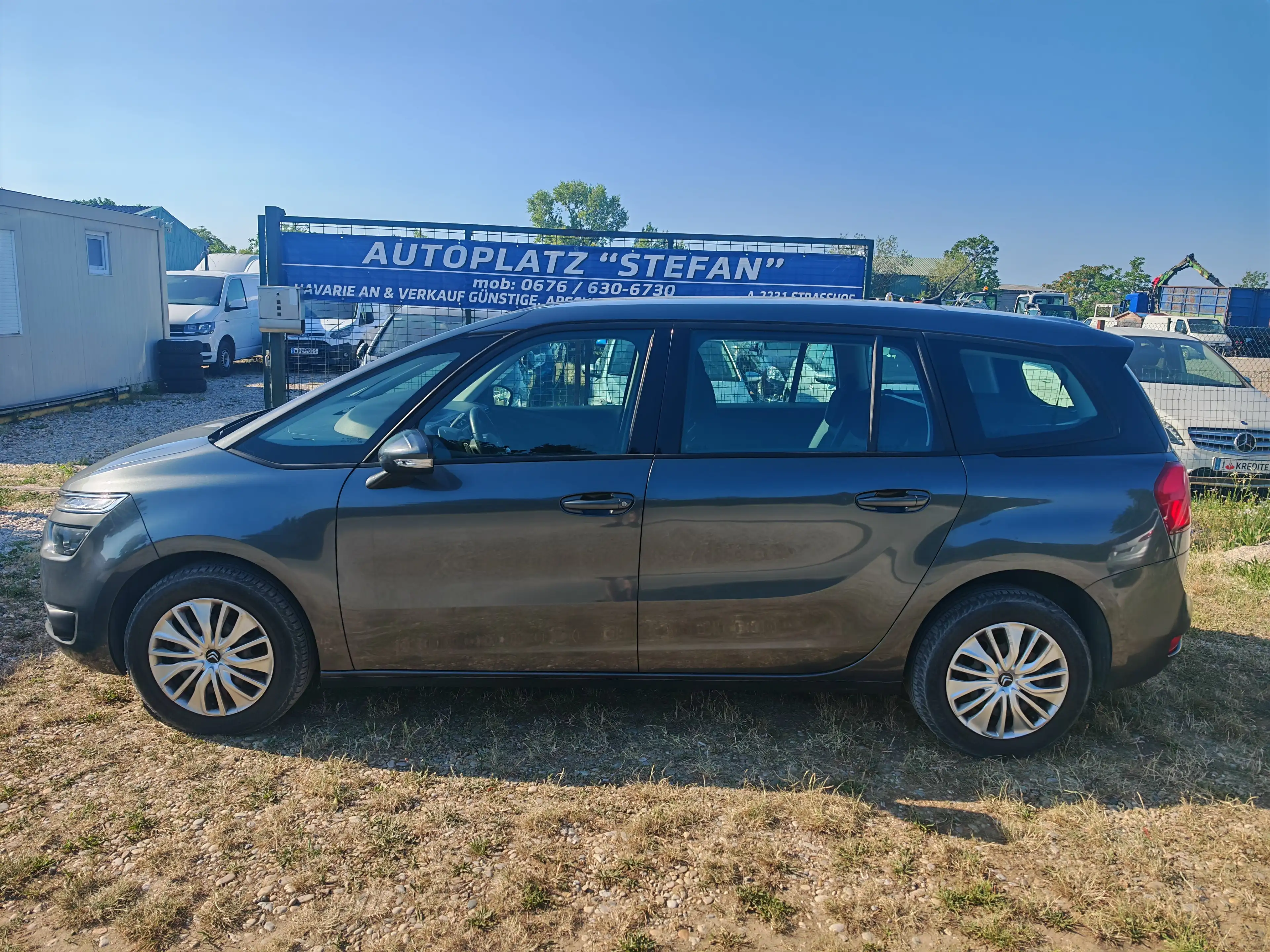 Citroen Grand C4 SpaceTourer Seduction — photo 7
