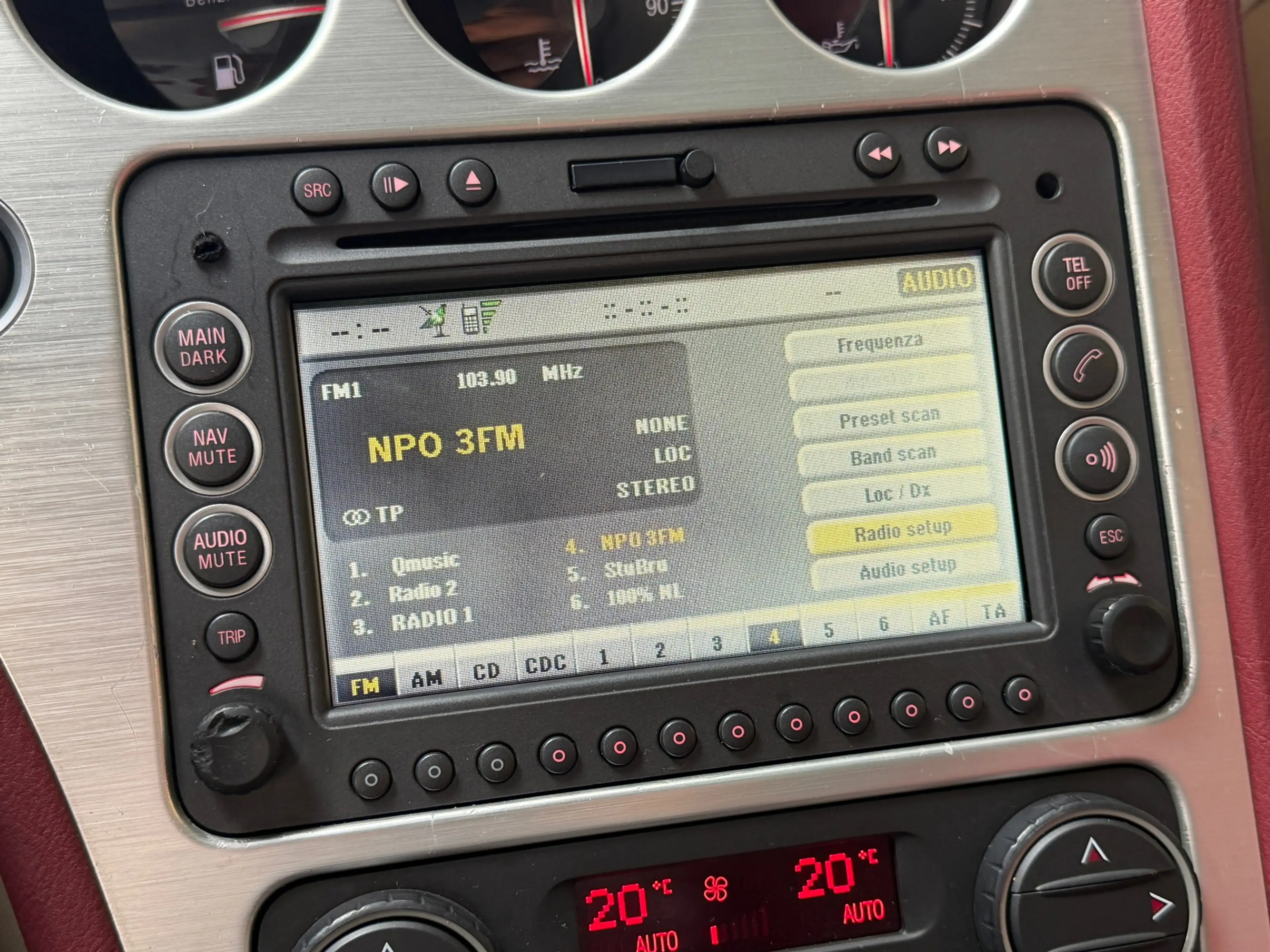 Alfa Romeo Brera 2.2 JTS Skyview | Zeldzaam Interieur | Recent veel — photo 11