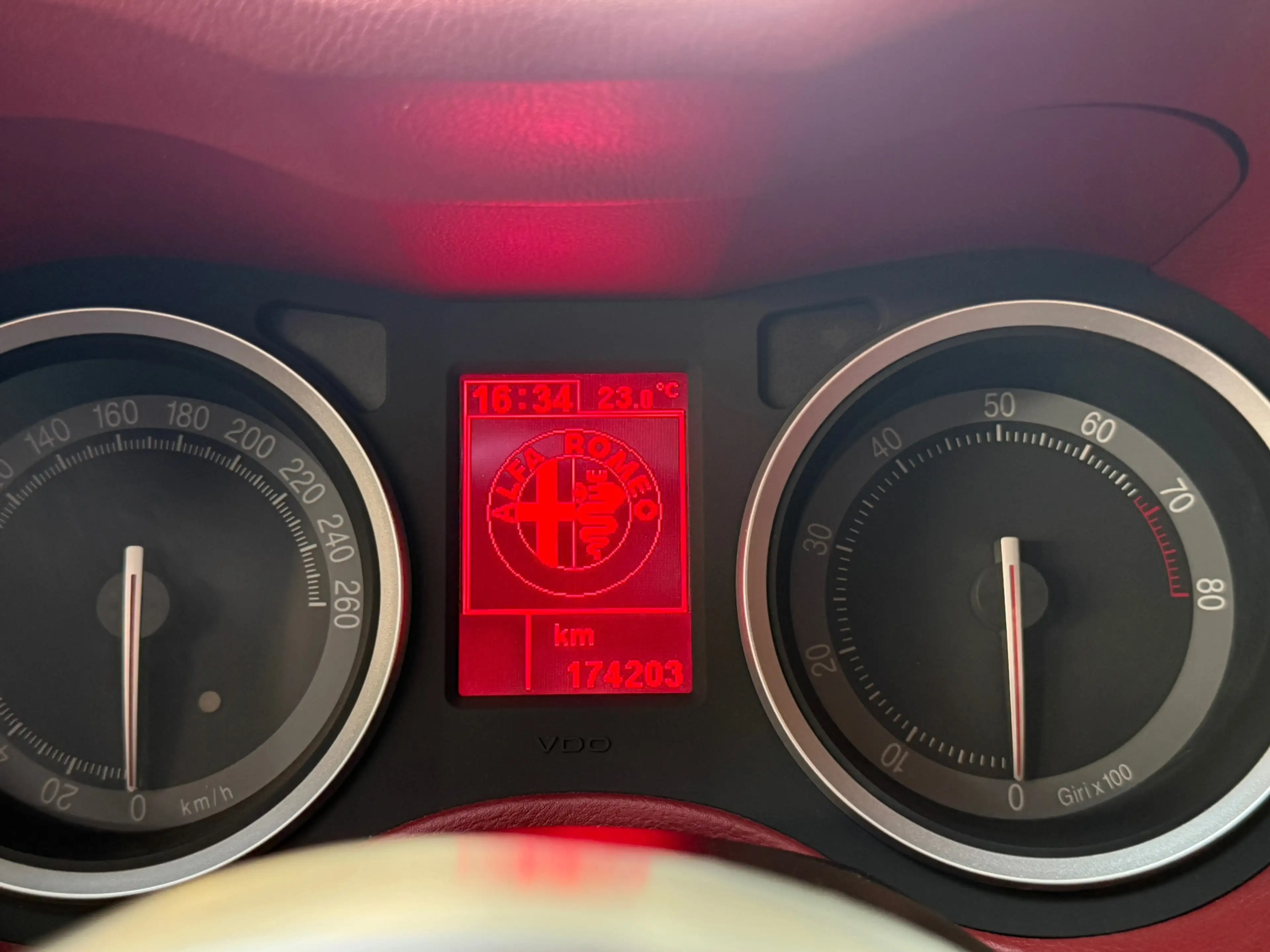 Alfa Romeo Brera 2.2 JTS Skyview | Zeldzaam Interieur | Recent veel — photo 9