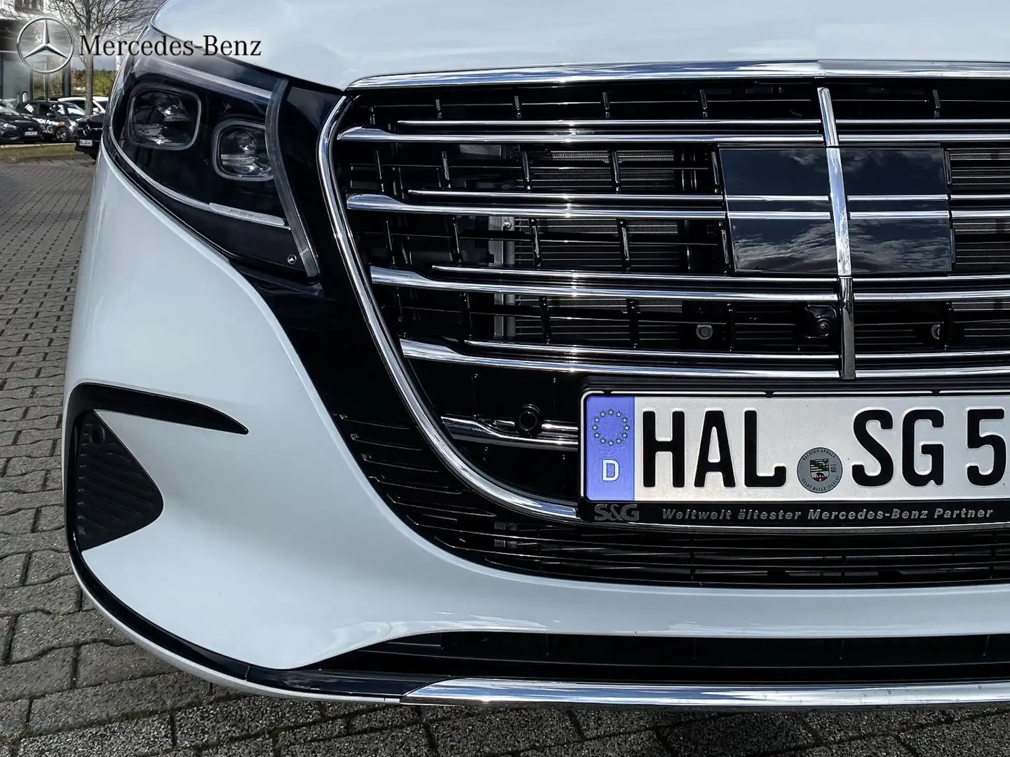 Mercedes-Benz V 300 d lang EXCLUSIVE MBUX+360°+AHK+M-LED+Totwi Blanc - 2