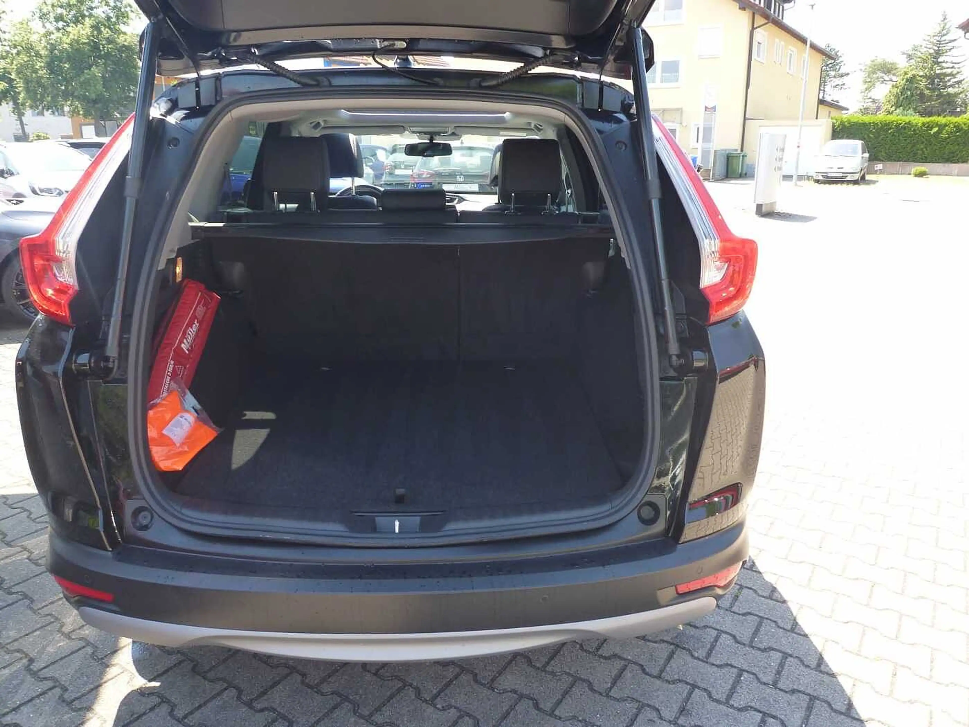 Honda CR-V Hybrid e:HEV 2.0 i-MMD 4WD Executive — photo 11