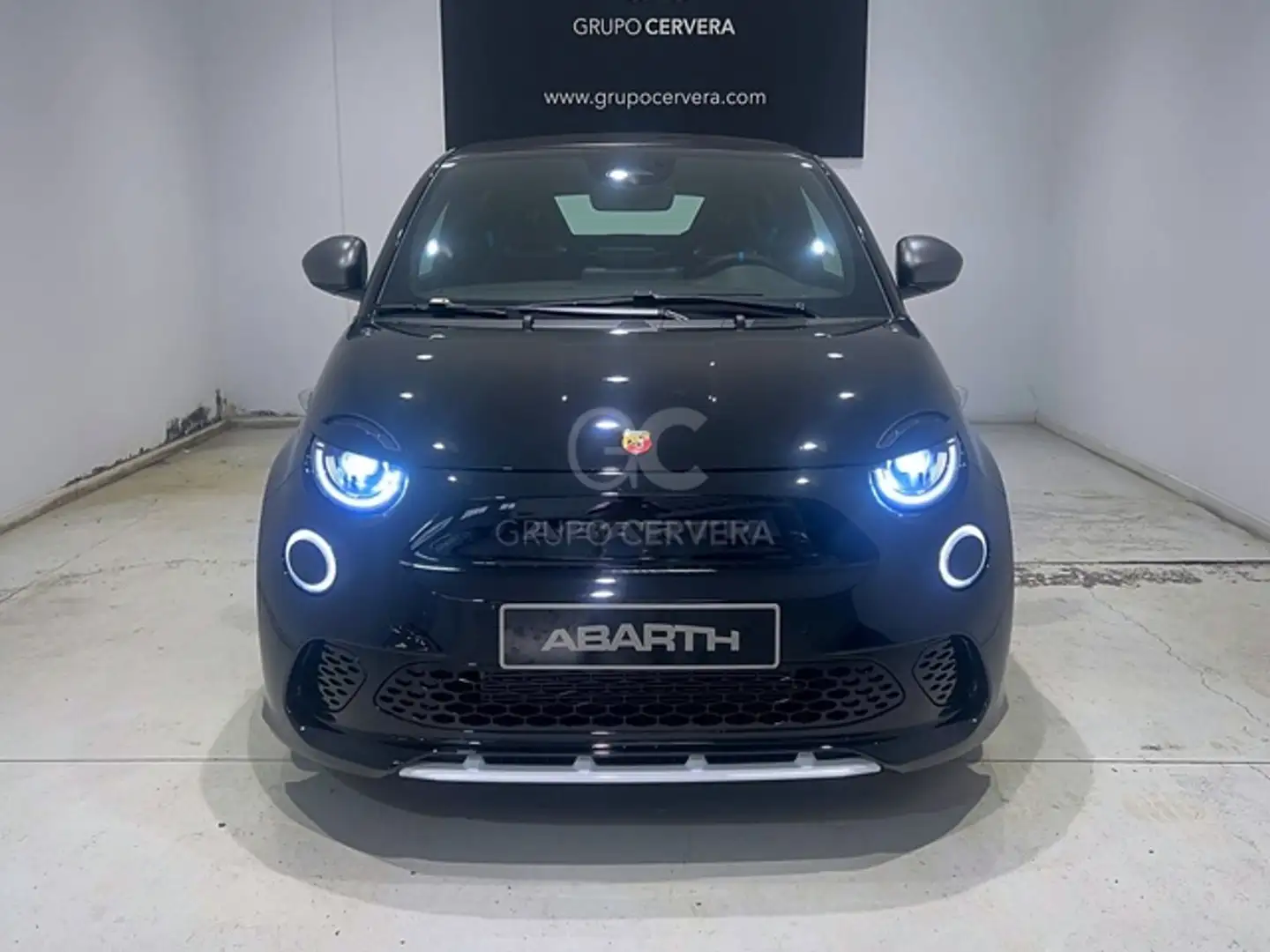 Abarth 500 Cabrio 500E Turismo Zwart - 2