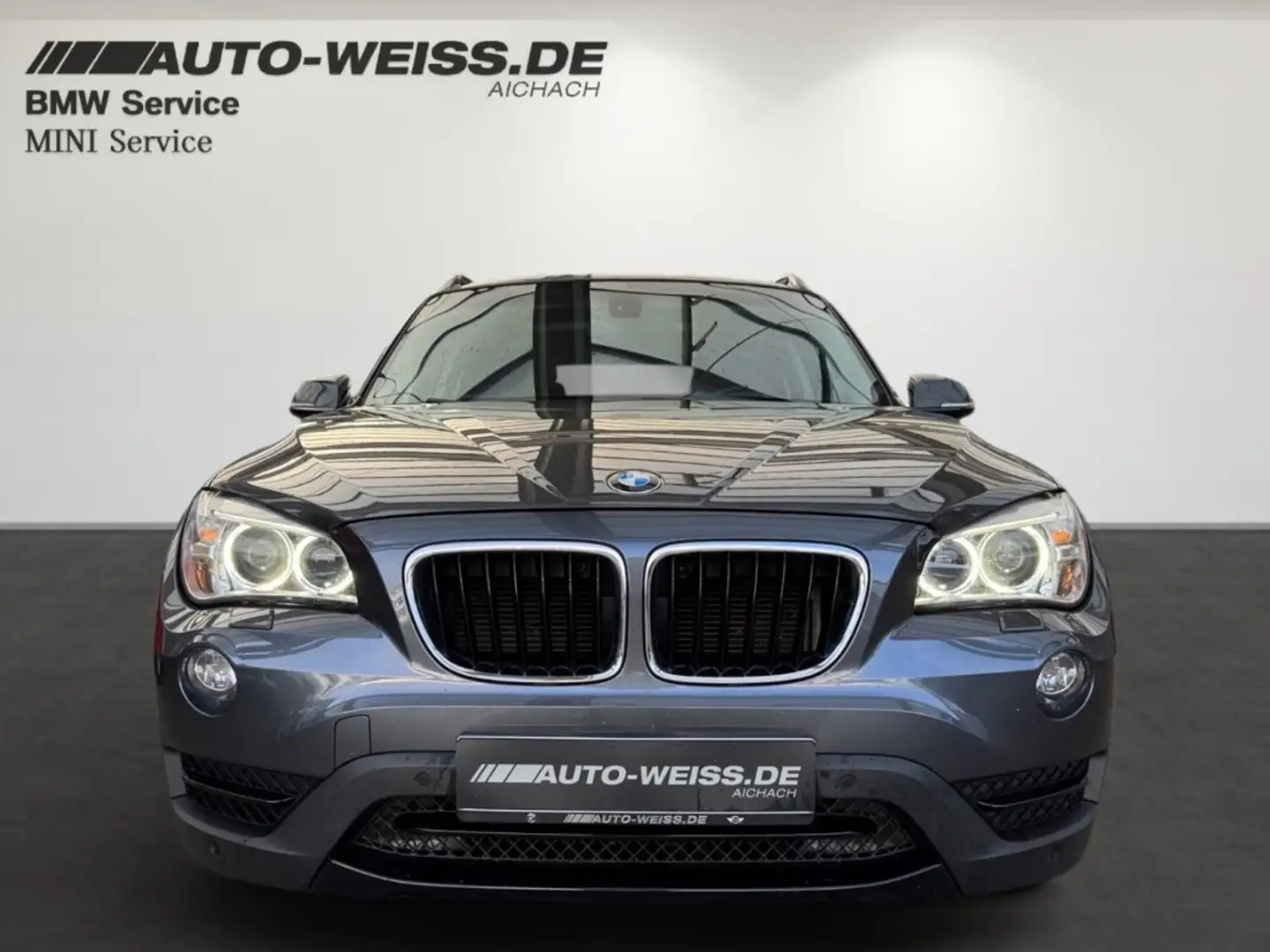BMW X1 18iA SPORT-LINE+LEDER+NAVI+PANO+PDC+MFL+SHZ+ Gris - 2