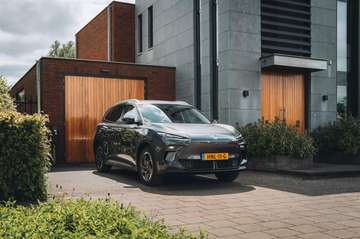 Luxury 64 kWh | Elektrische stoelen | Stoel/stuur-
