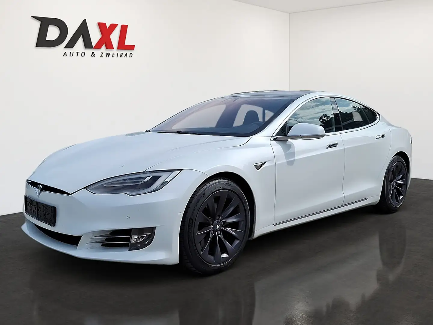 Tesla Model S Maximale Reichweite Blanc - 1