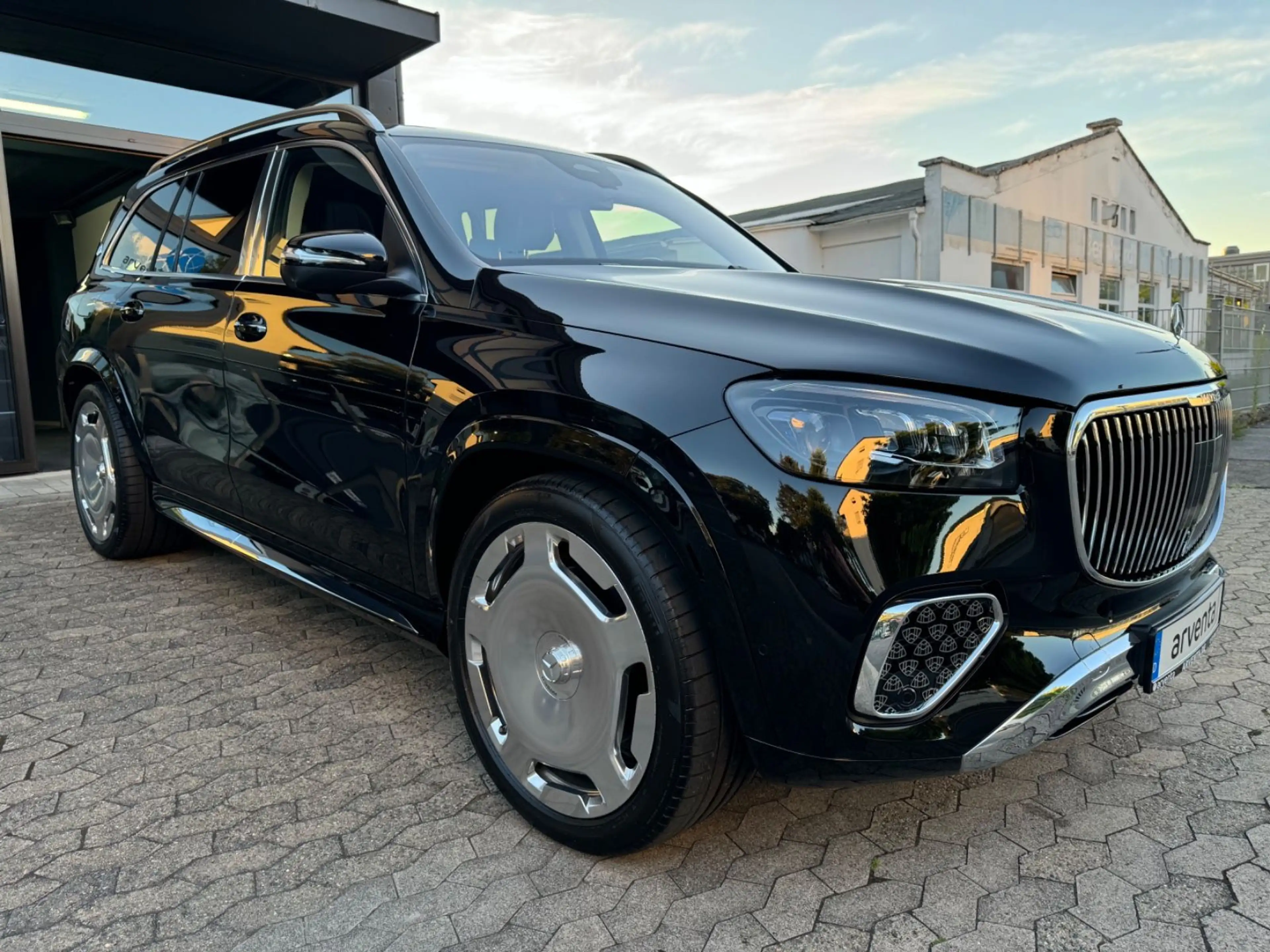 Mercedes-Benz GLS 600 MAYBACH|PY26|E-BODY|3D-BURMESTER| — photo 3