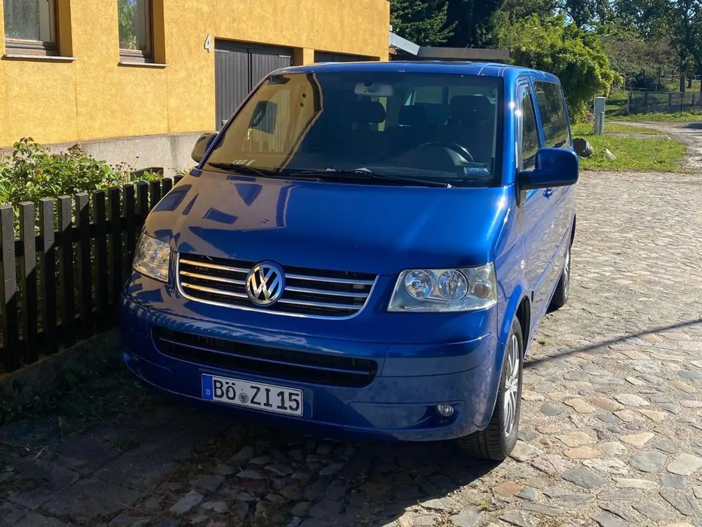 Volkswagen T5 Multivan Multivan Blau - 1
