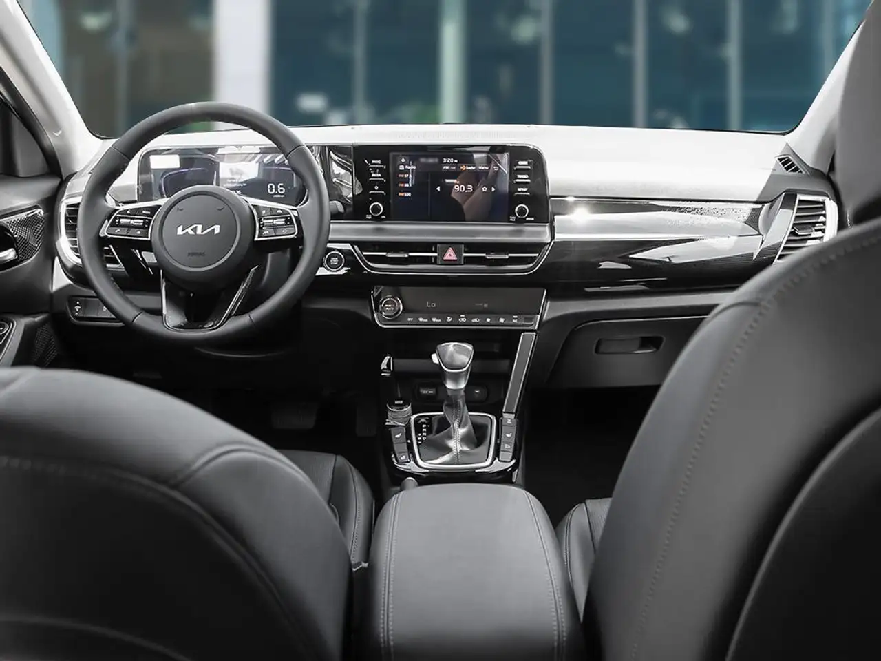 Kia Seltos photo Kia Seltos