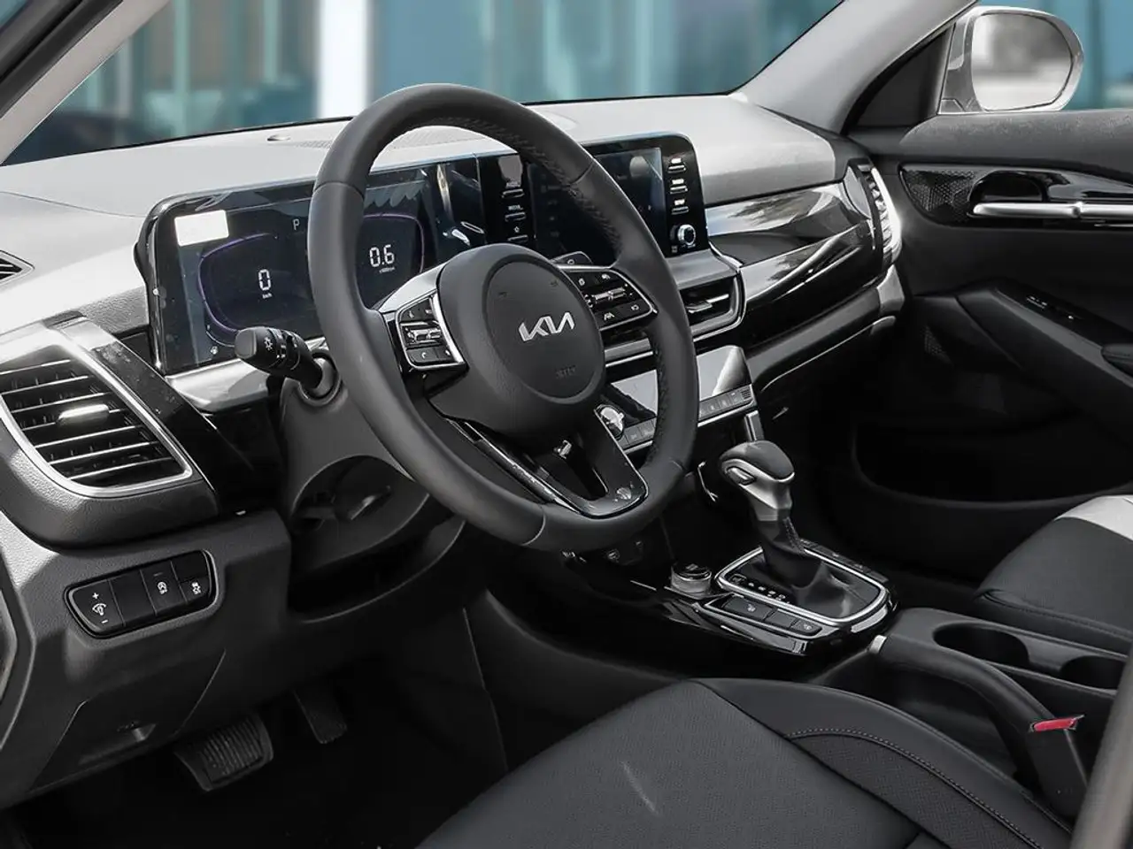 Kia Seltos photo Kia Seltos