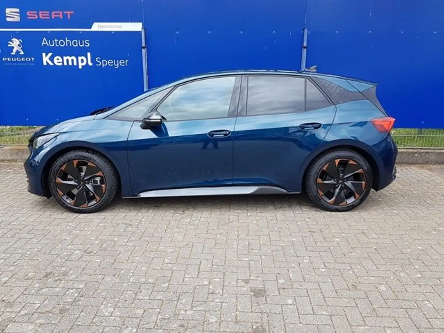 CUPRA Born 170kW/60kWh Edition Dynamic Blau - 2