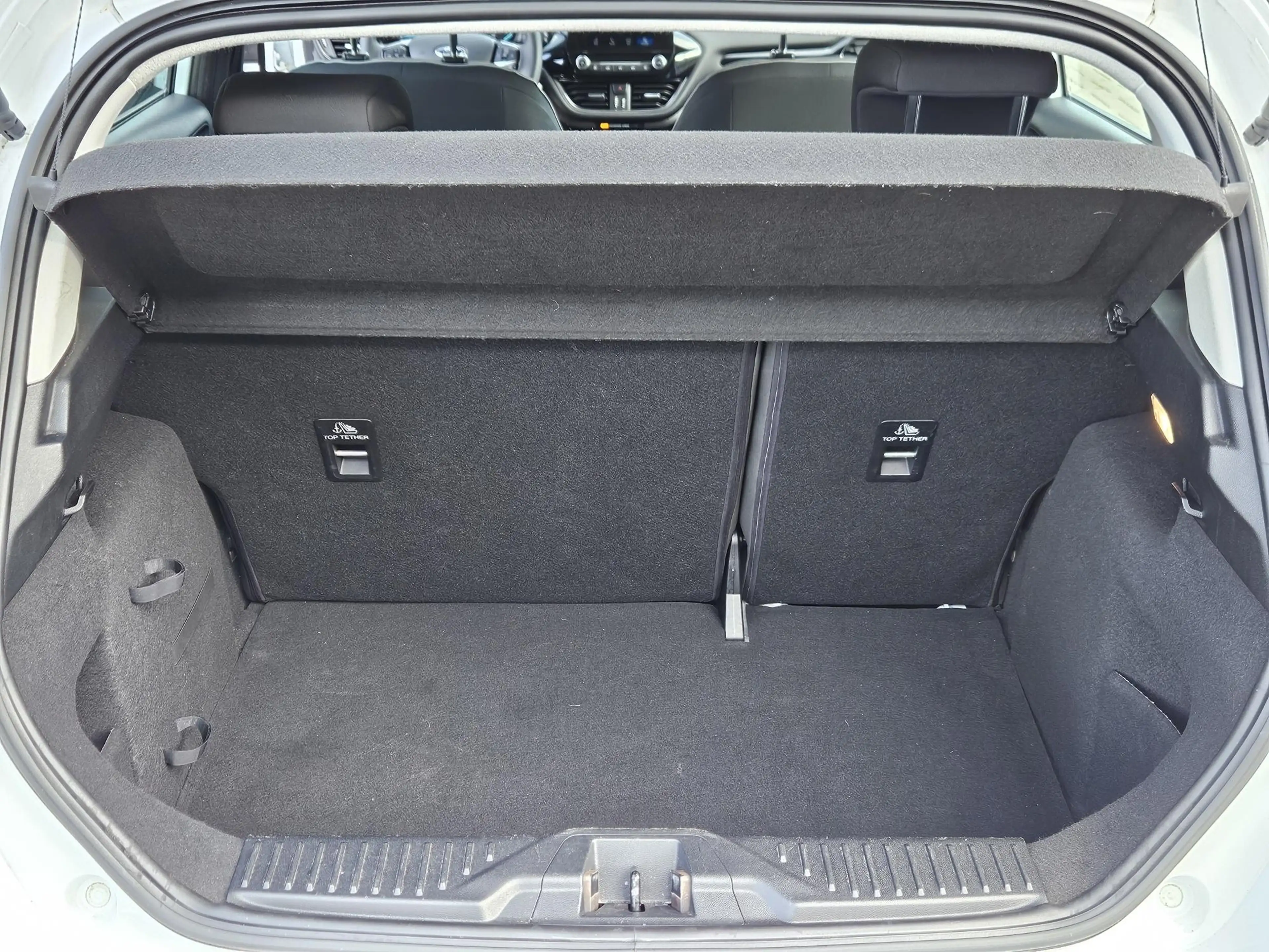 Ford Fiesta 1.1 Trend Carplay, Cruise, Voorruitverwarming — photo 19