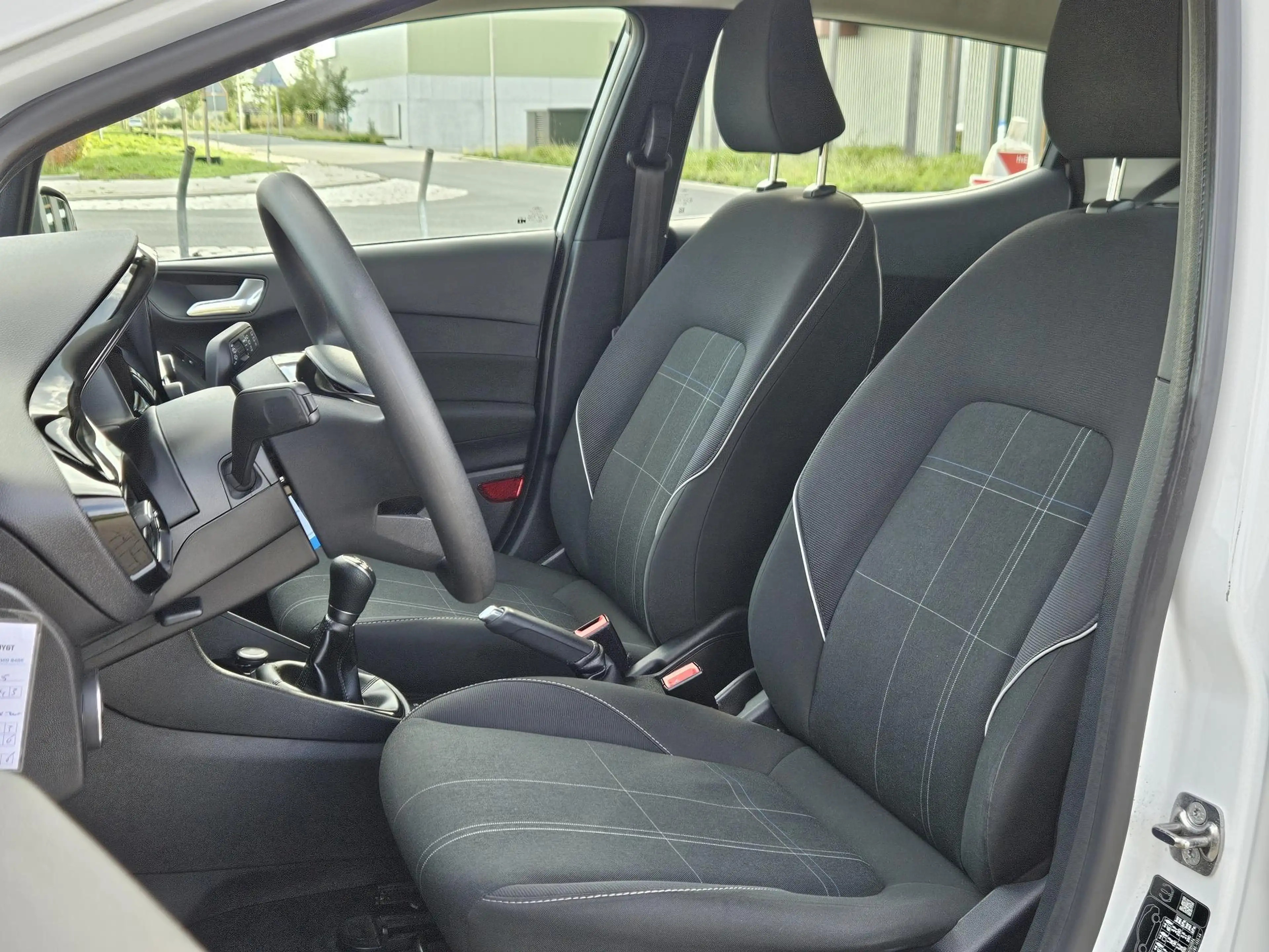 Ford Fiesta 1.1 Trend Carplay, Cruise, Voorruitverwarming — photo 17