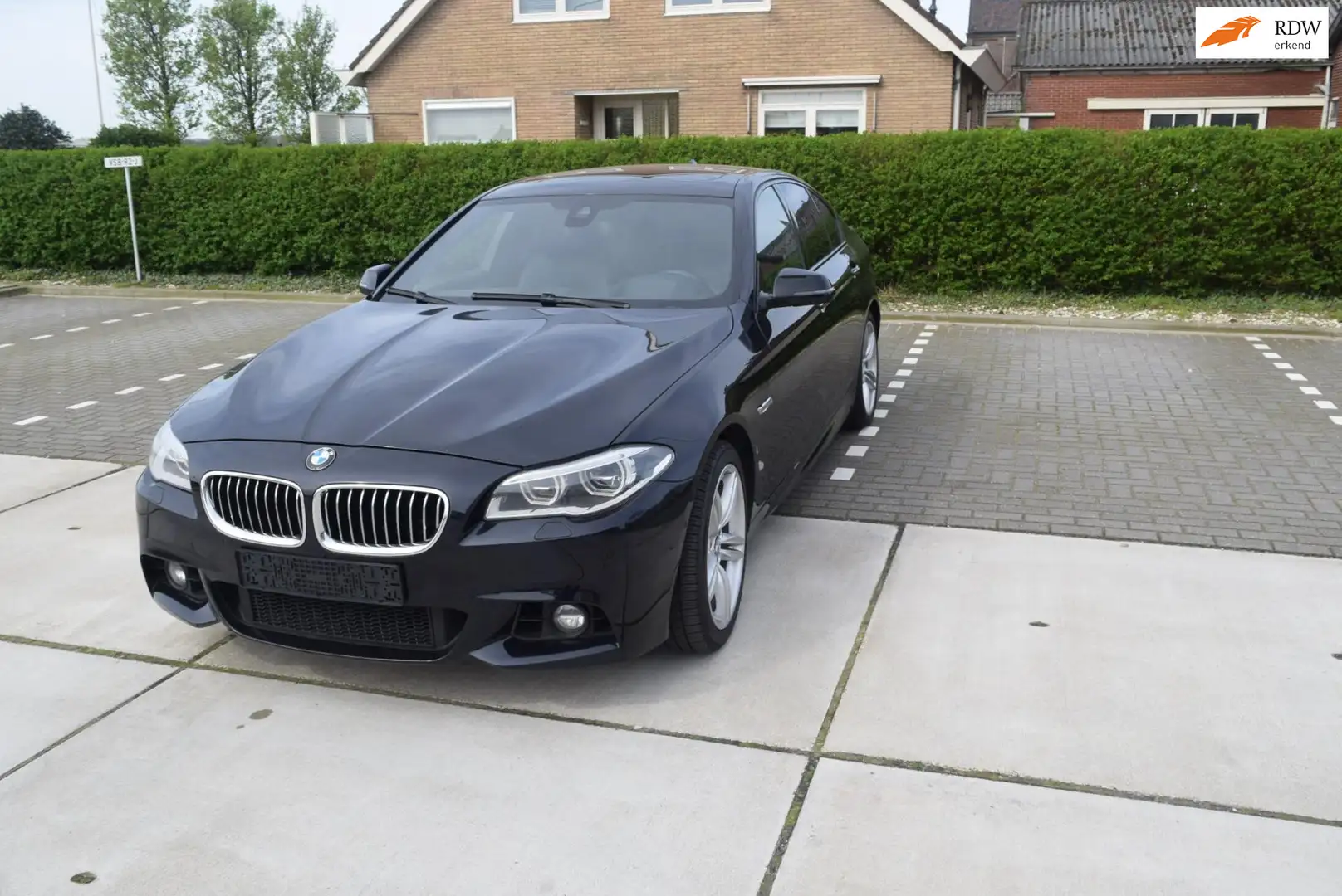 BMW 550 5-serie 550xi M Sport Edition Zwart - 1